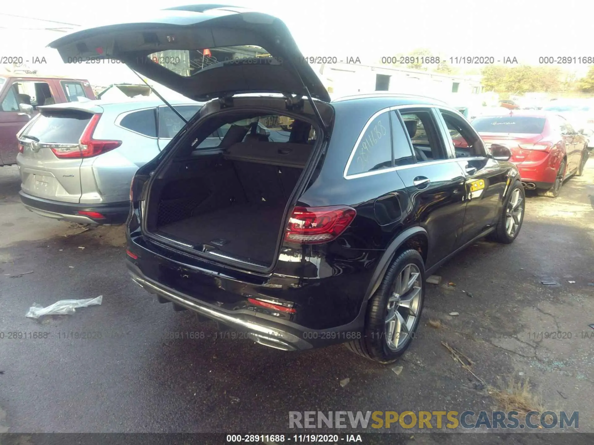 4 fotografías del automóvil dañado WDC0G8EB5LF736061 MERCEDES-BENZ GLC 2020