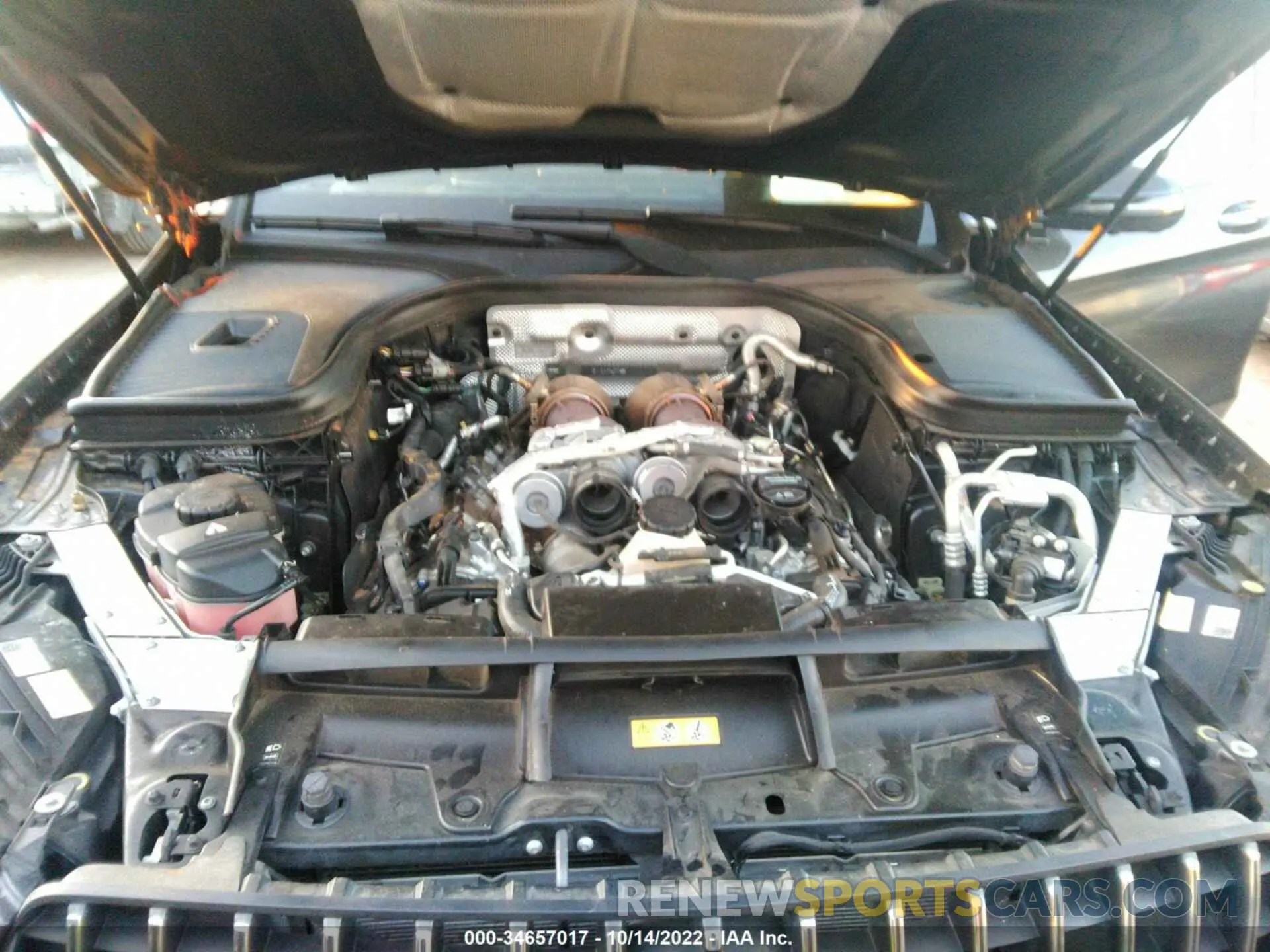 10 fotografías del automóvil dañado WDC0G8JB0LF699927 MERCEDES-BENZ GLC 2020