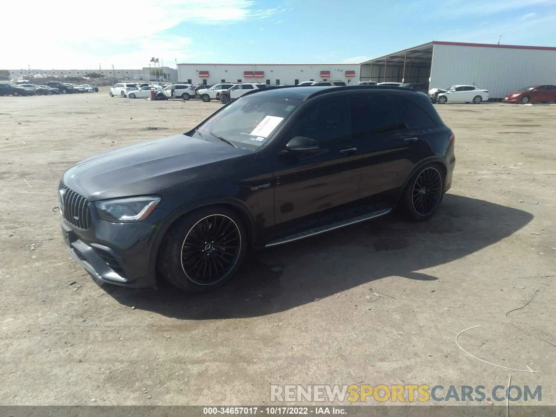 2 fotografías del automóvil dañado WDC0G8JB0LF699927 MERCEDES-BENZ GLC 2020