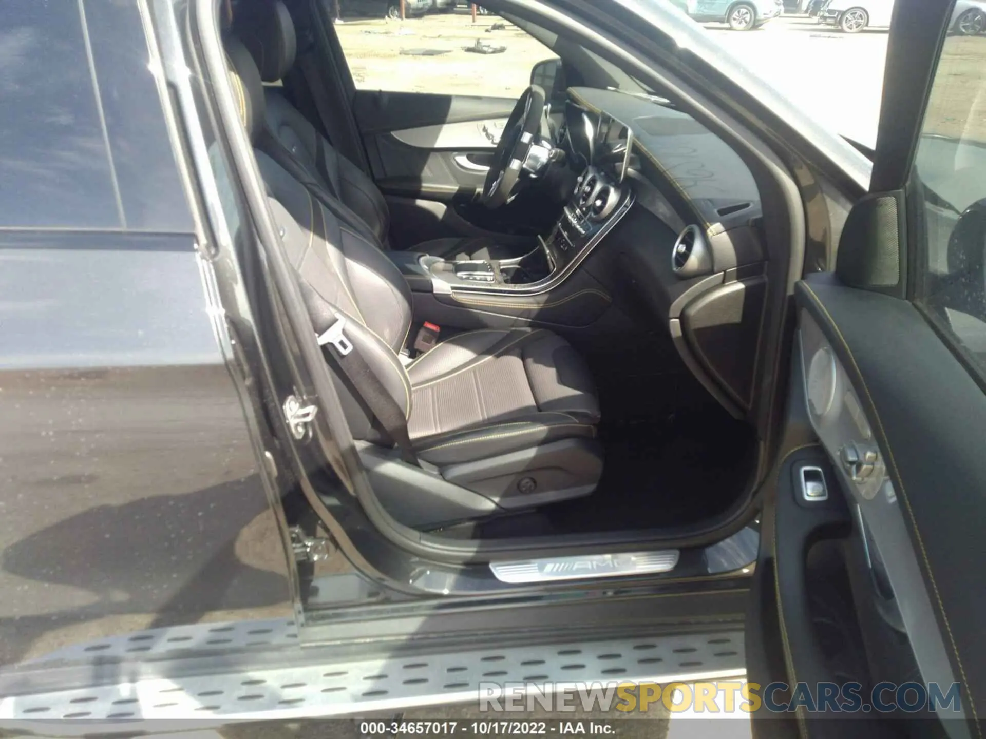 5 fotografías del automóvil dañado WDC0G8JB0LF699927 MERCEDES-BENZ GLC 2020