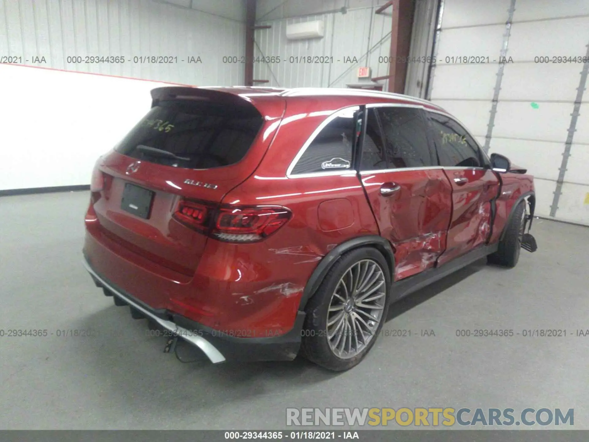 4 fotografías del automóvil dañado WDC0G8JB5LF696473 MERCEDES-BENZ GLC 2020