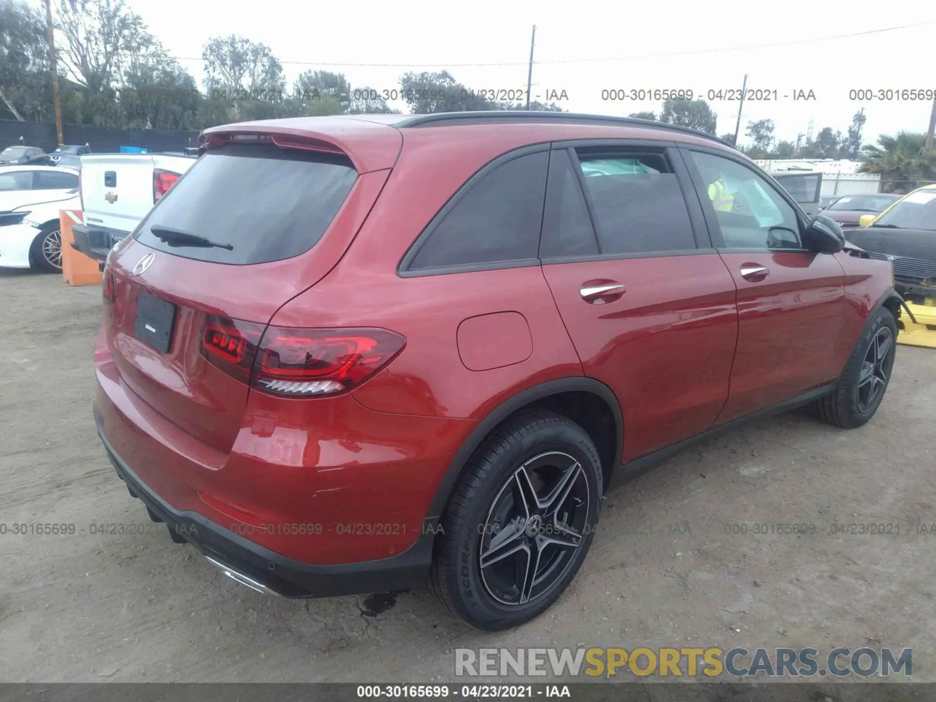4 fotografías del automóvil dañado W1N0G8DB2MV263727 MERCEDES-BENZ GLC 2021