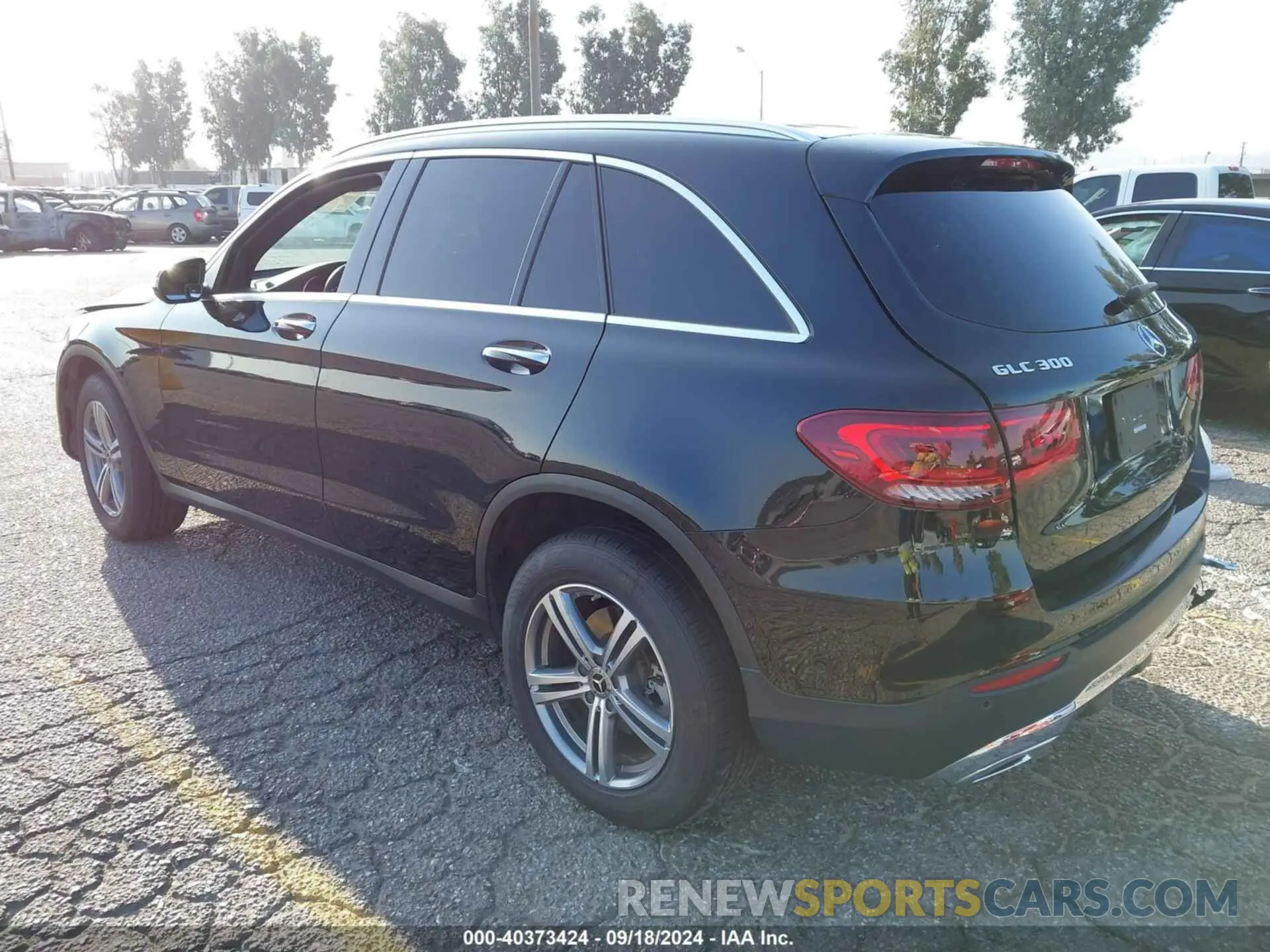 3 fotografías del automóvil dañado W1N0G8DB3MV297689 MERCEDES-BENZ GLC 2021