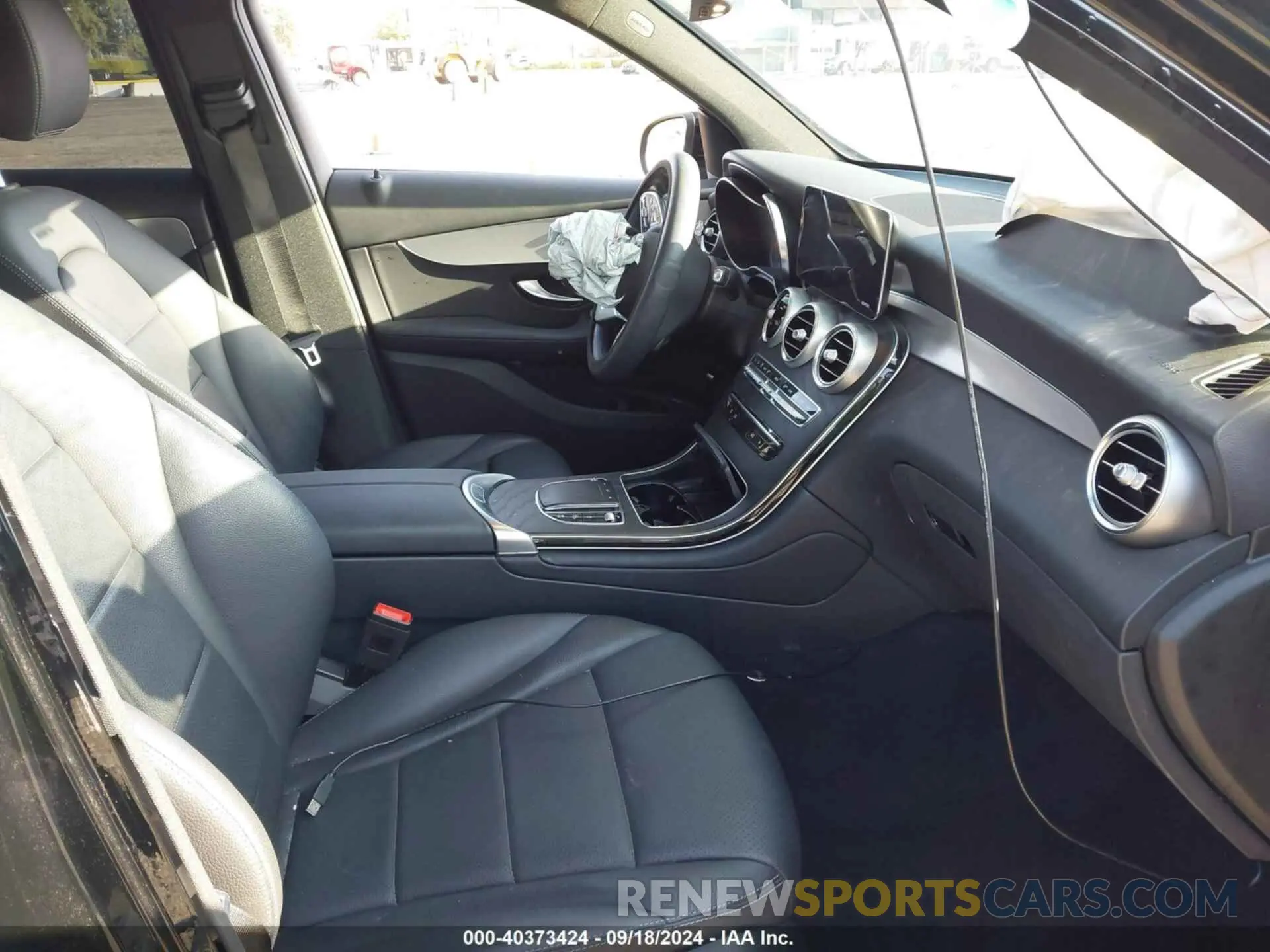 5 fotografías del automóvil dañado W1N0G8DB3MV297689 MERCEDES-BENZ GLC 2021