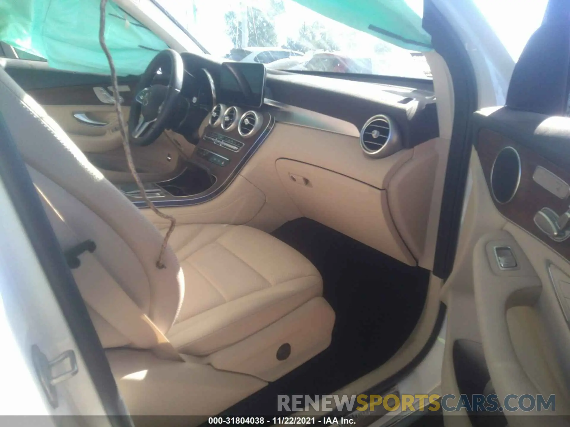 5 fotografías del automóvil dañado W1N0G8DBXMF911406 MERCEDES-BENZ GLC 2021