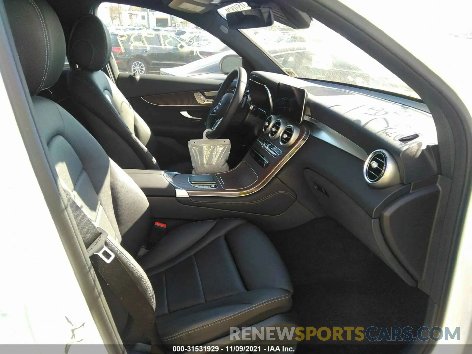 5 fotografías del automóvil dañado W1N0G8EB2MF890730 MERCEDES-BENZ GLC 2021