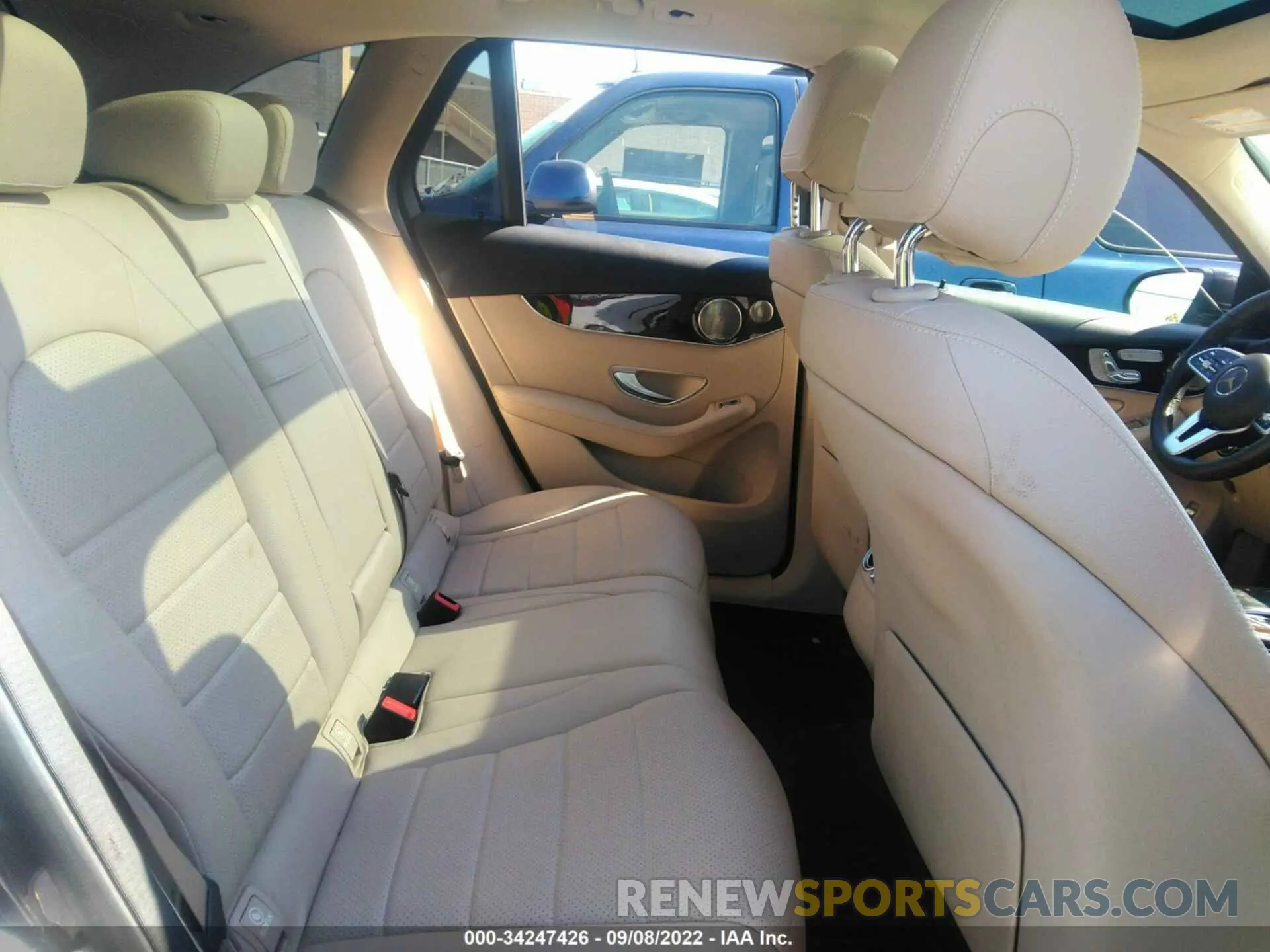 8 fotografías del automóvil dañado W1N0G8EB7MF899469 MERCEDES-BENZ GLC 2021