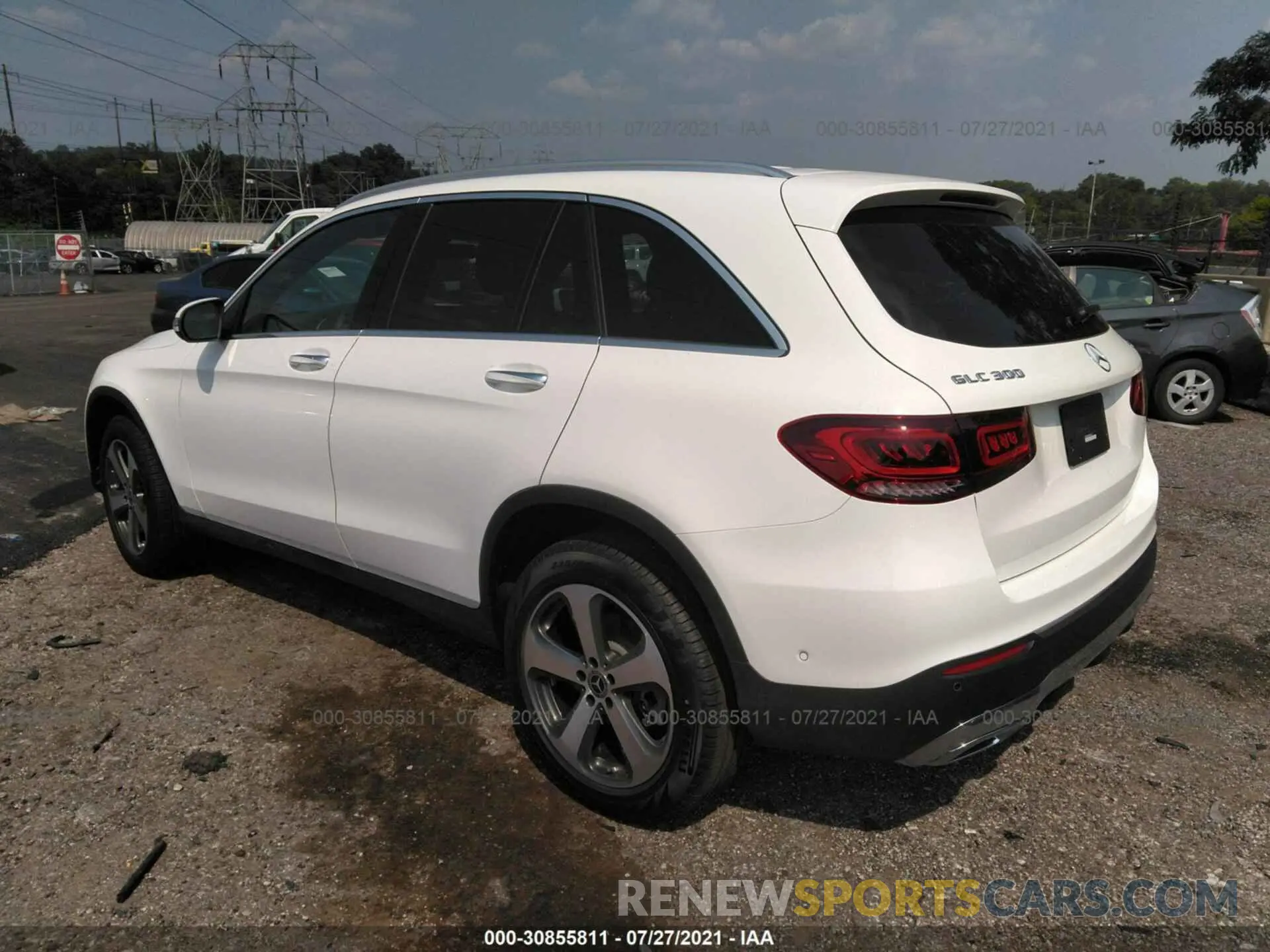 3 fotografías del automóvil dañado W1N0G8EB7MV293658 MERCEDES-BENZ GLC 2021