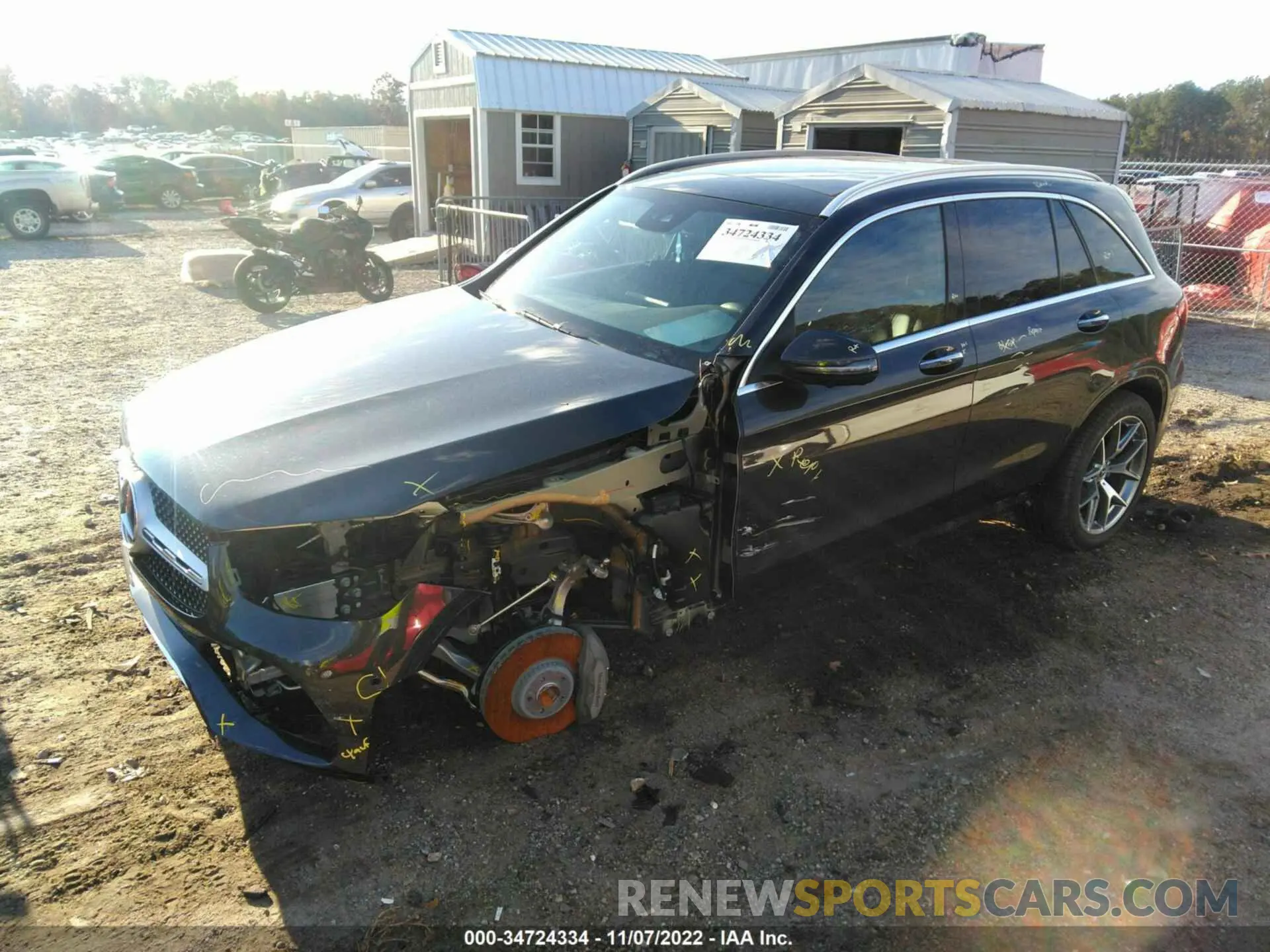 2 fotografías del automóvil dañado W1N0G8DB7NV389888 MERCEDES-BENZ GLC 2022