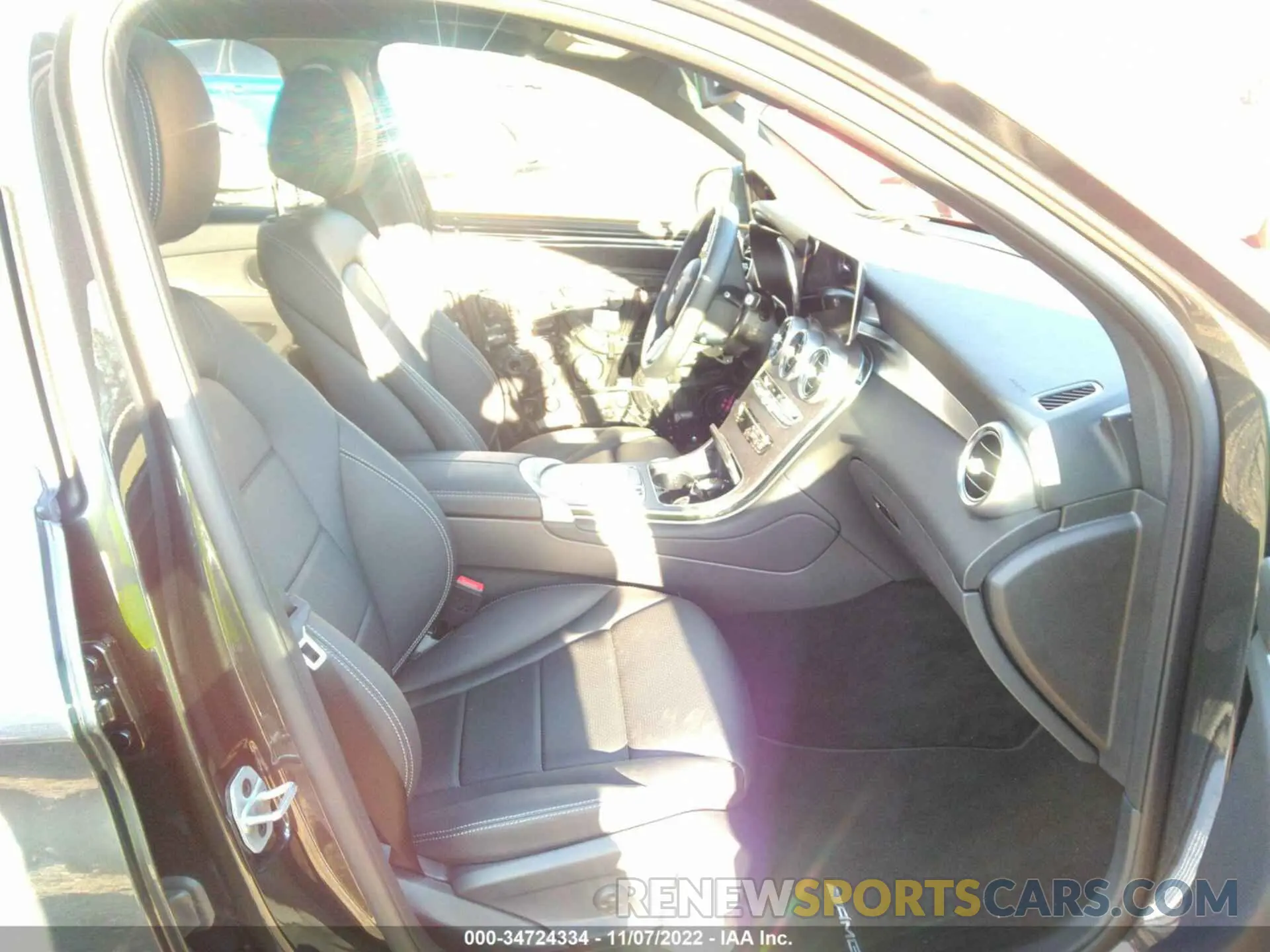5 fotografías del automóvil dañado W1N0G8DB7NV389888 MERCEDES-BENZ GLC 2022