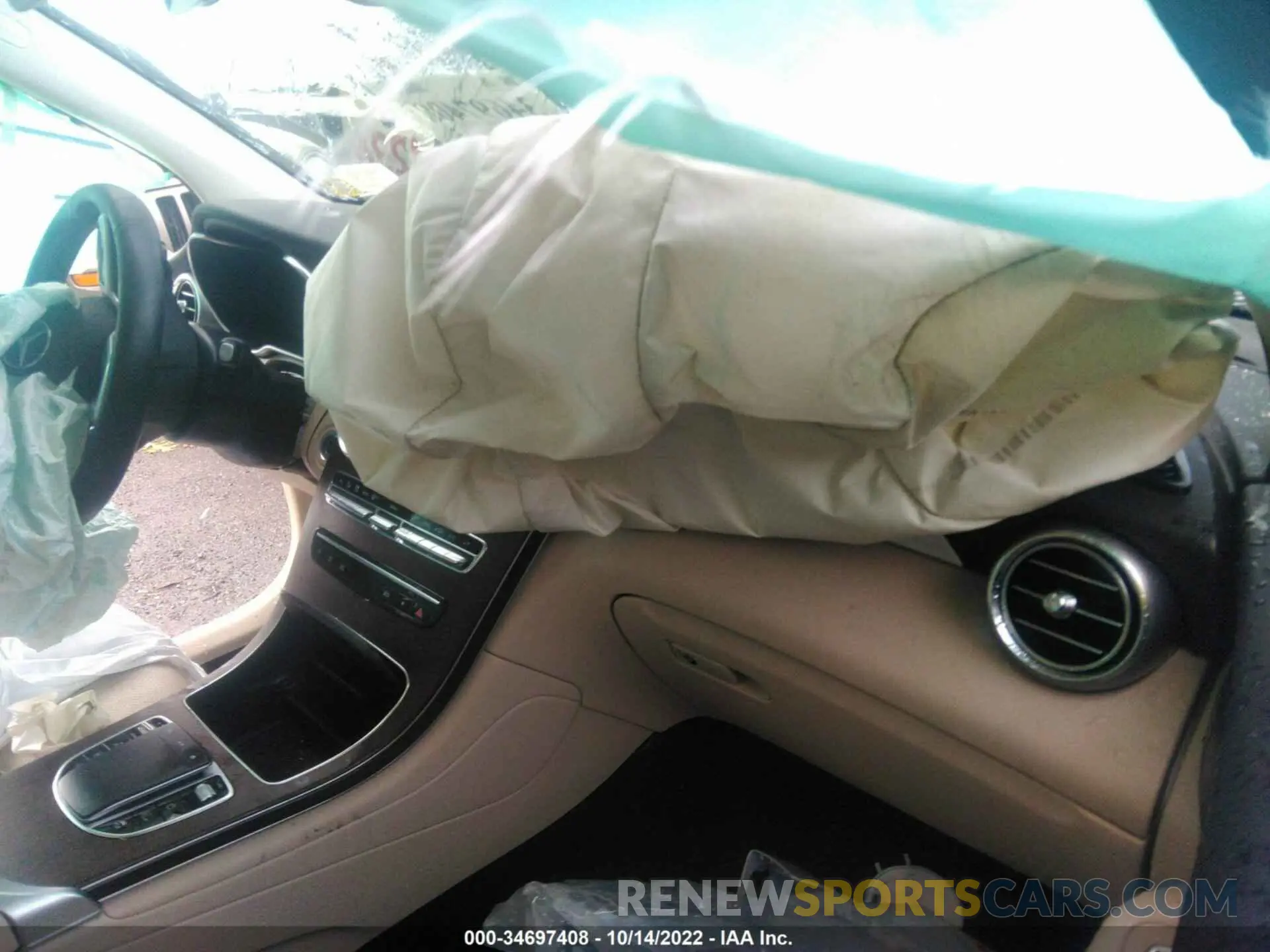 5 fotografías del automóvil dañado W1N0G8EB7NG044931 MERCEDES-BENZ GLC 2022