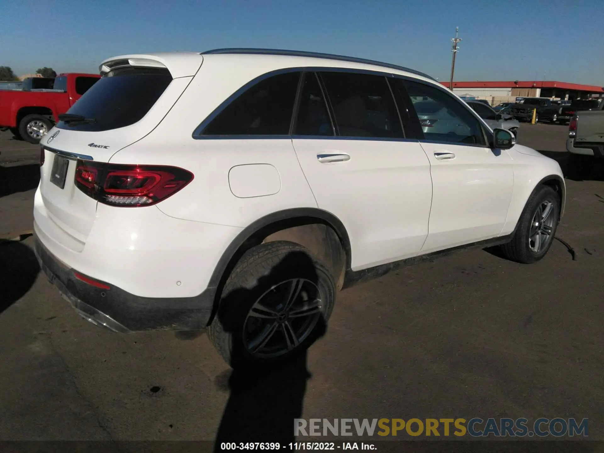 4 fotografías del automóvil dañado W1N0G8EB8NV361399 MERCEDES-BENZ GLC 2022
