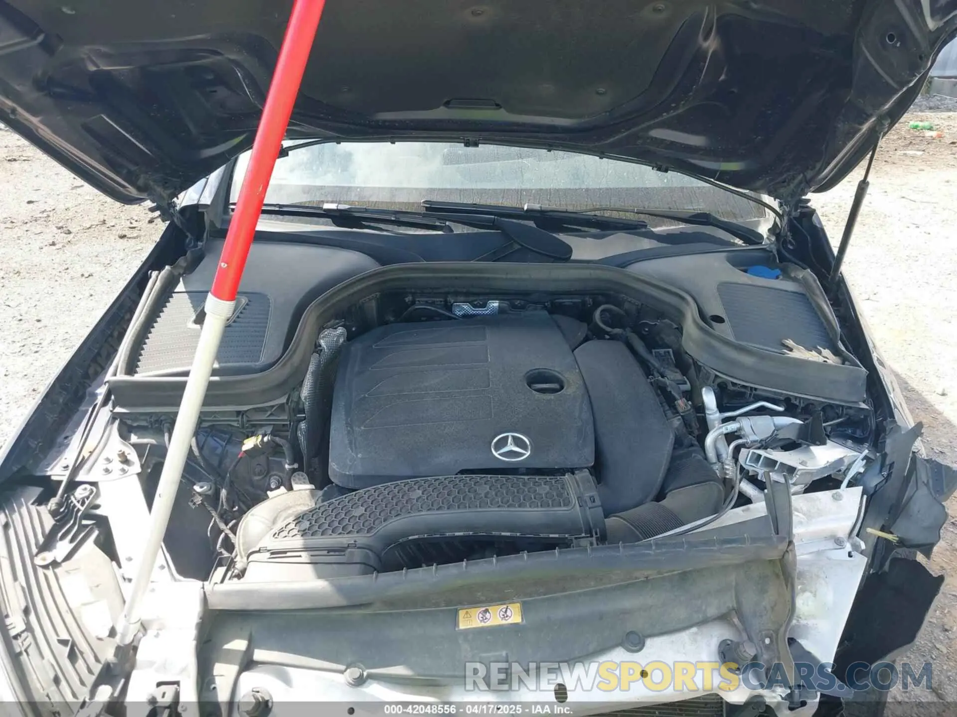10 fotografías del automóvil dañado W1N0G8EBXNG118505 MERCEDES-BENZ GLC 2022