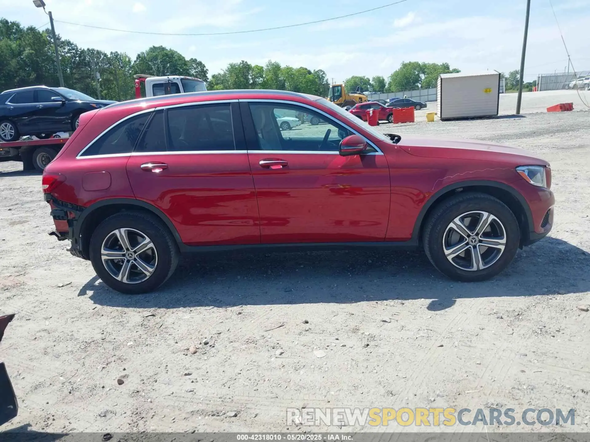 14 fotografías del automóvil dañado WDC0G4JB0KF657118 MERCEDES-BENZ GLC 300 2019