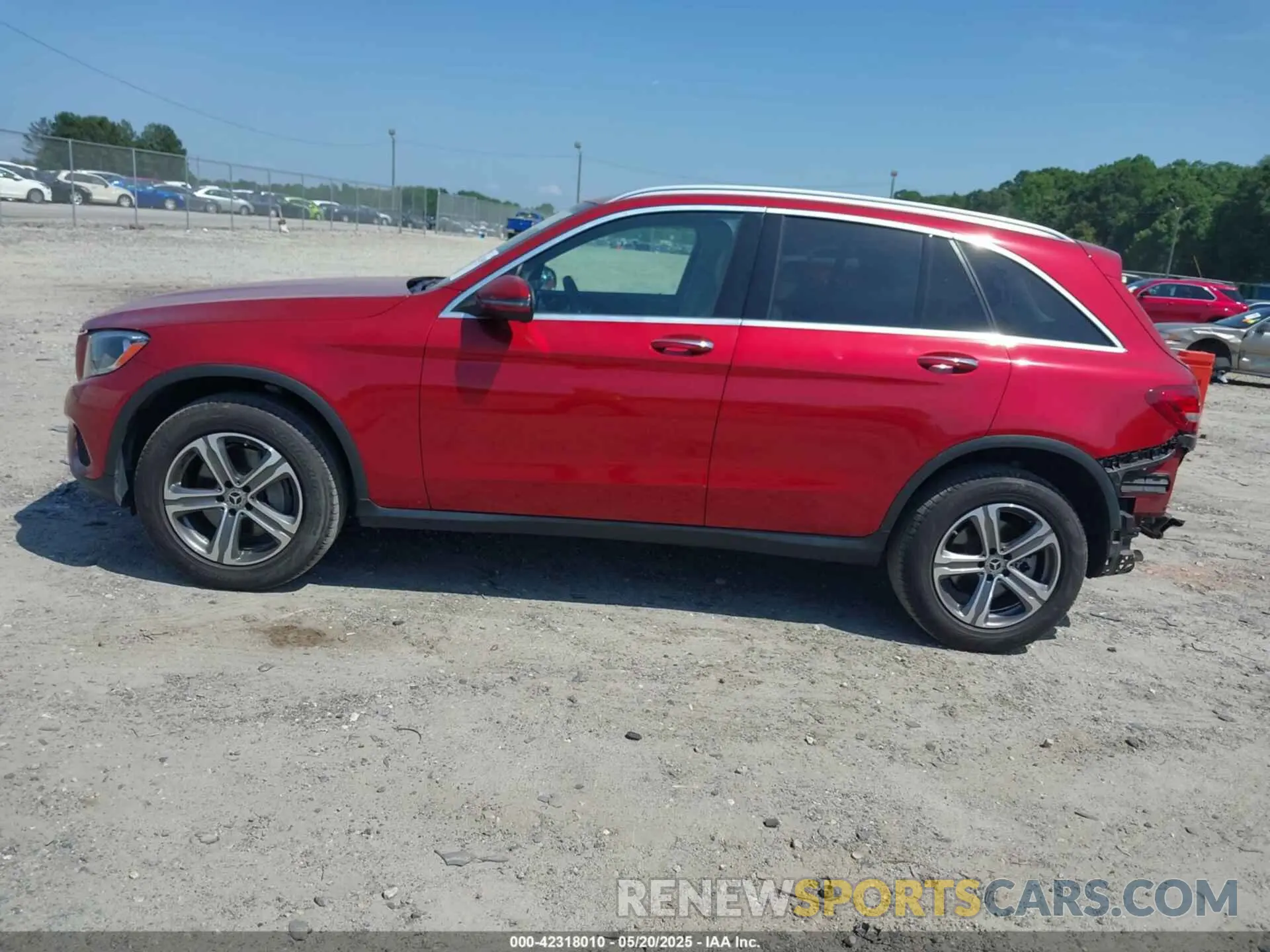 15 fotografías del automóvil dañado WDC0G4JB0KF657118 MERCEDES-BENZ GLC 300 2019