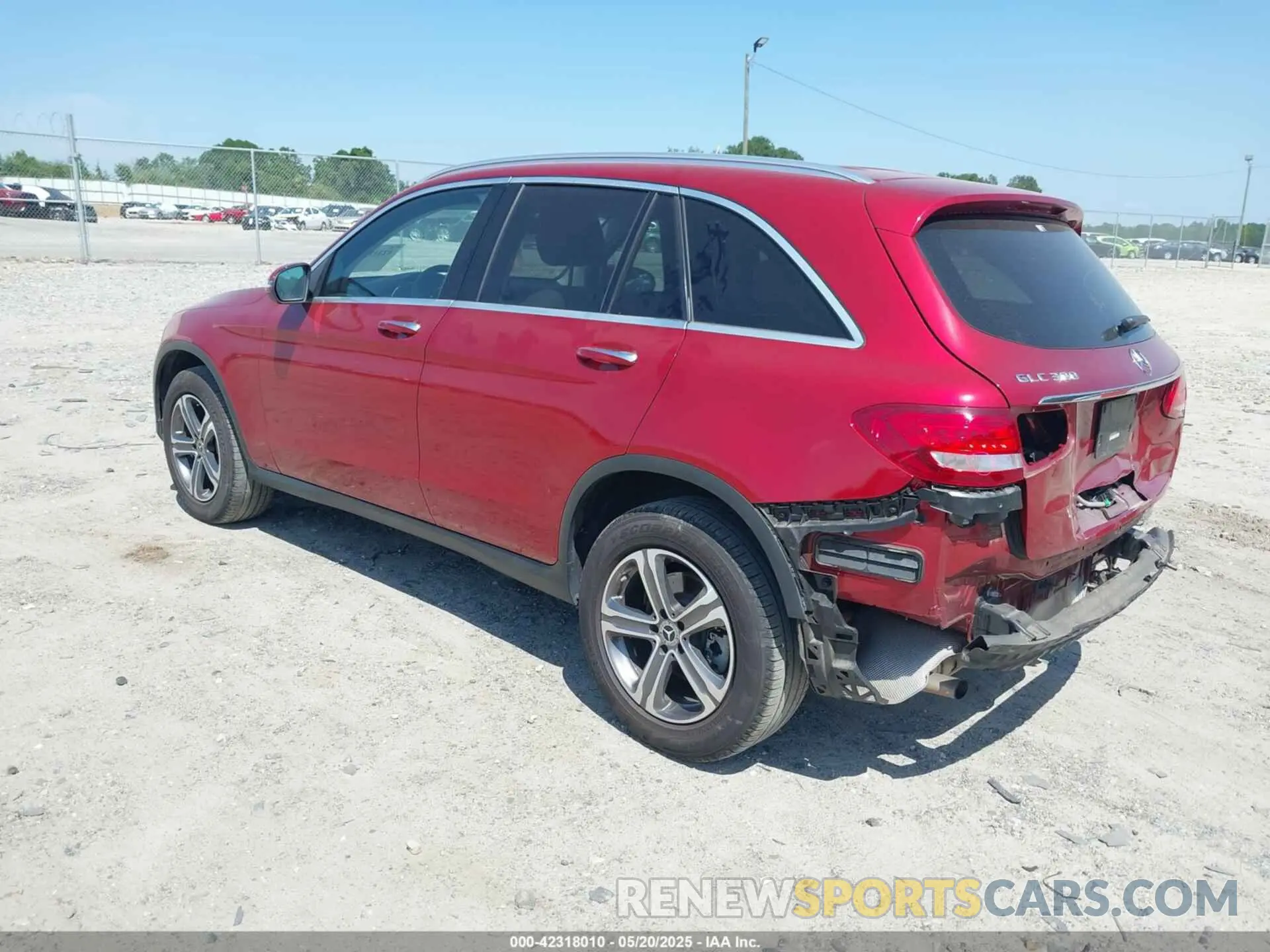 3 fotografías del automóvil dañado WDC0G4JB0KF657118 MERCEDES-BENZ GLC 300 2019