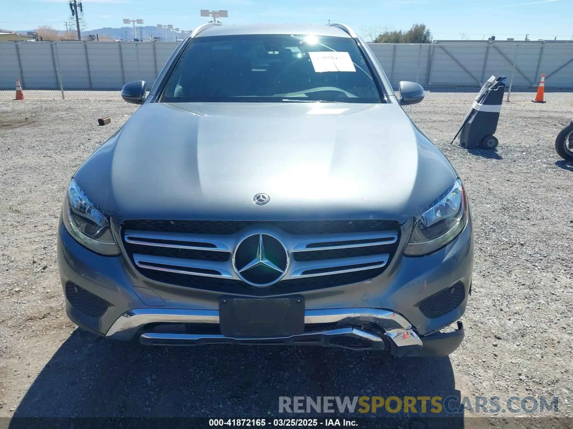 12 fotografías del automóvil dañado WDC0G4JB0KF660164 MERCEDES-BENZ GLC 300 2019