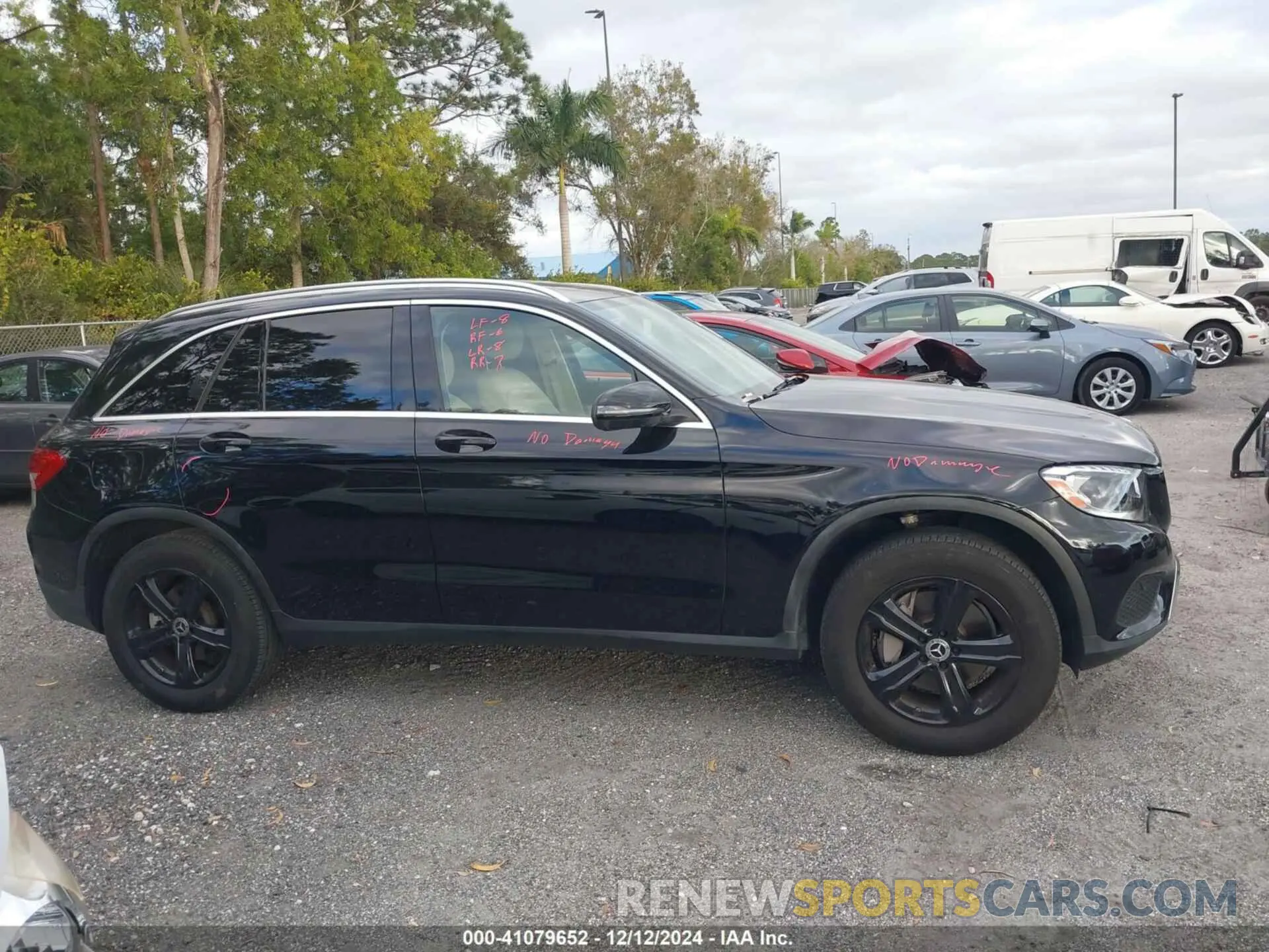 13 fotografías del automóvil dañado WDC0G4JB0KV144845 MERCEDES-BENZ GLC 300 2019
