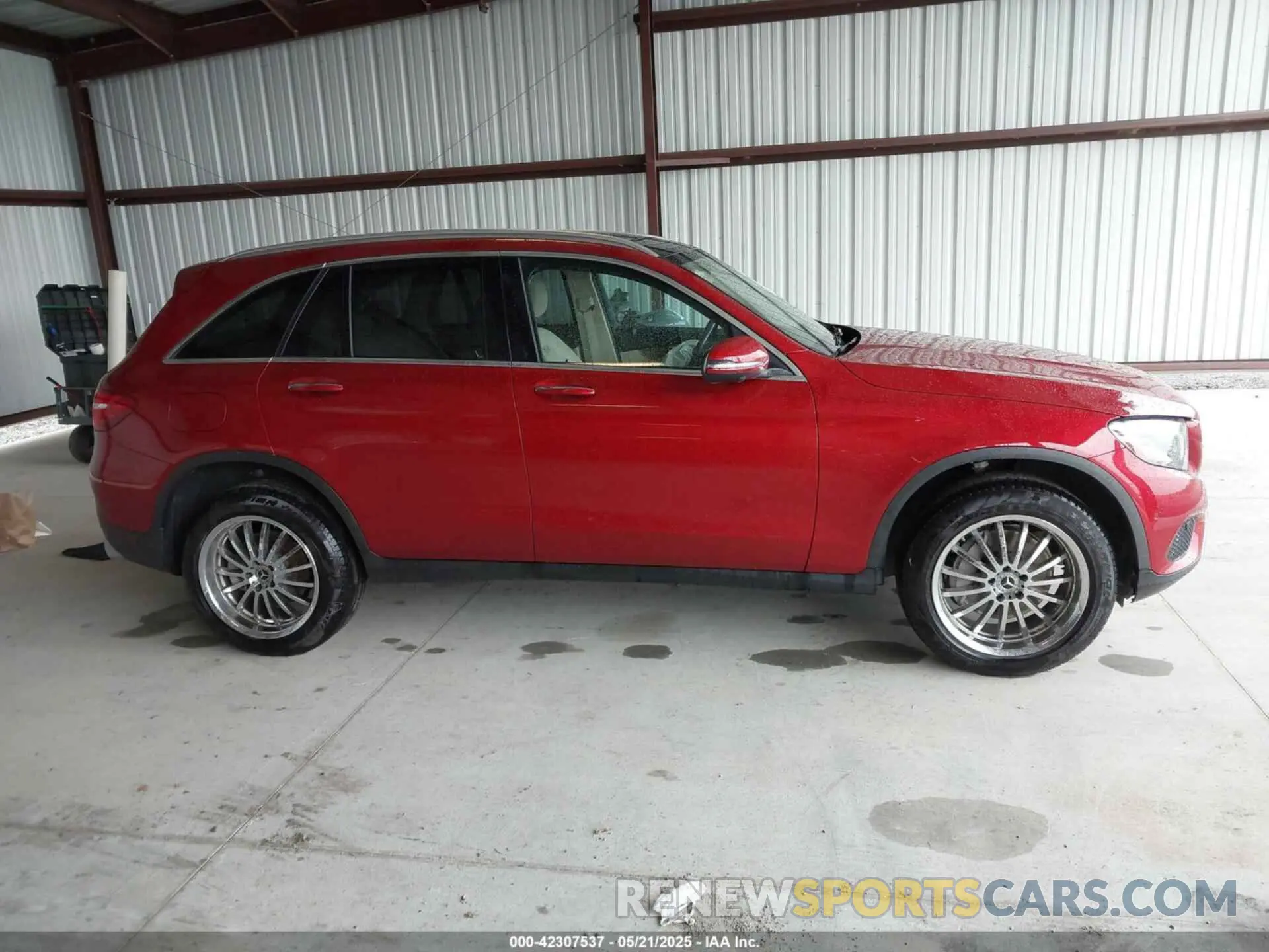 13 fotografías del automóvil dañado WDC0G4JB1KV139959 MERCEDES-BENZ GLC 300 2019