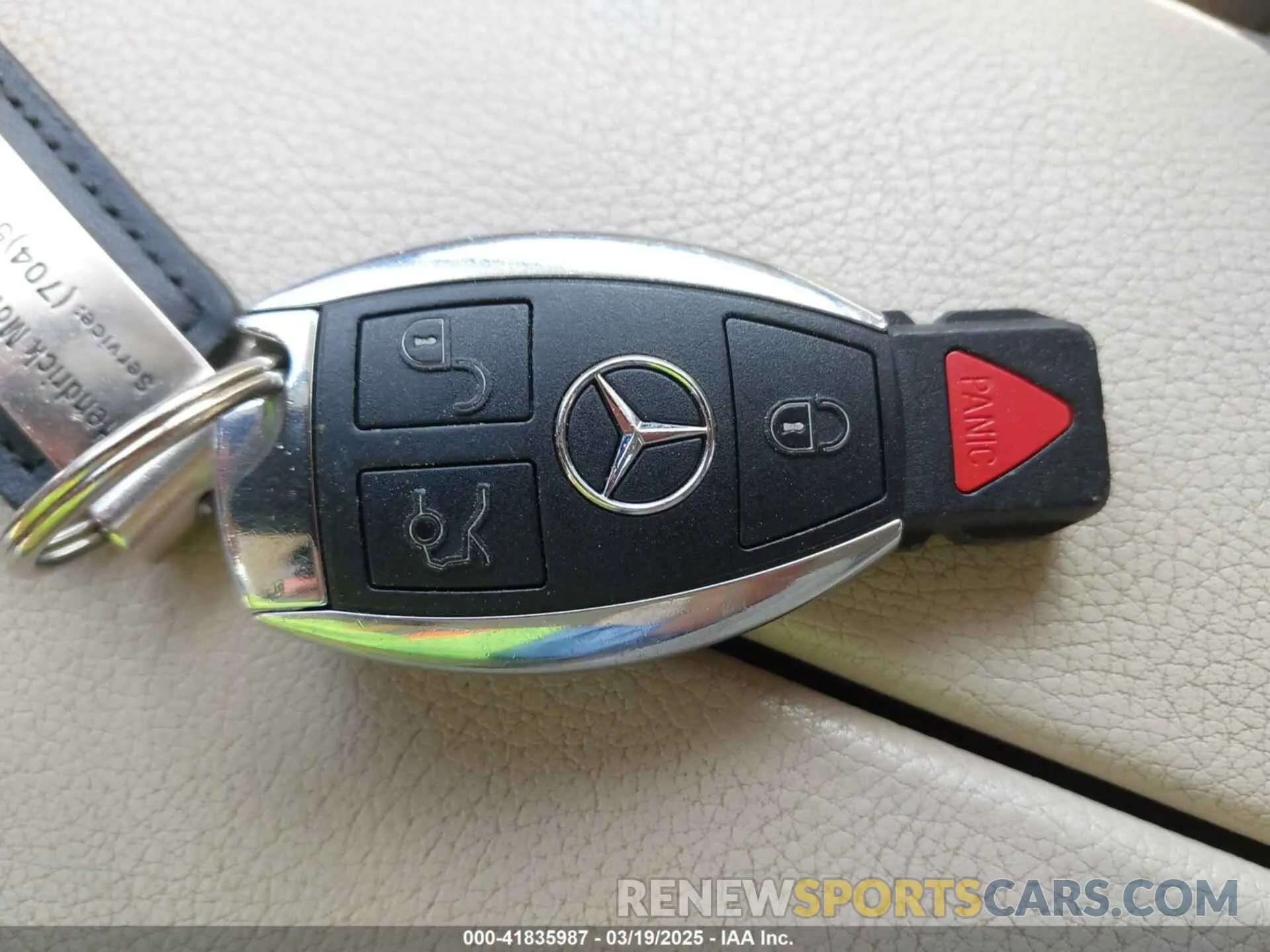 11 fotografías del automóvil dañado WDC0G4JB3KV150851 MERCEDES-BENZ GLC 300 2019