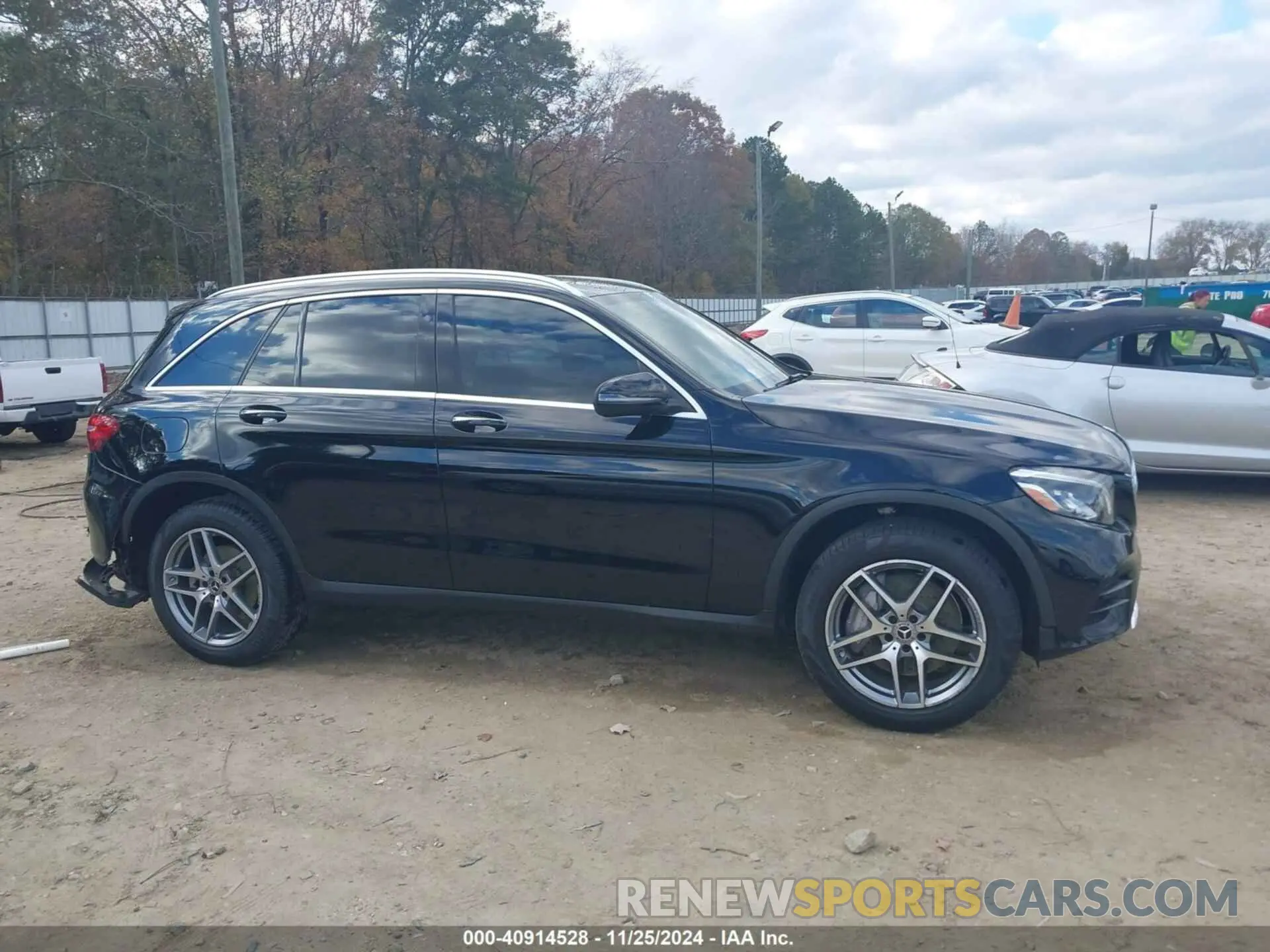 13 fotografías del automóvil dañado WDC0G4JB4KV145903 MERCEDES-BENZ GLC 300 2019