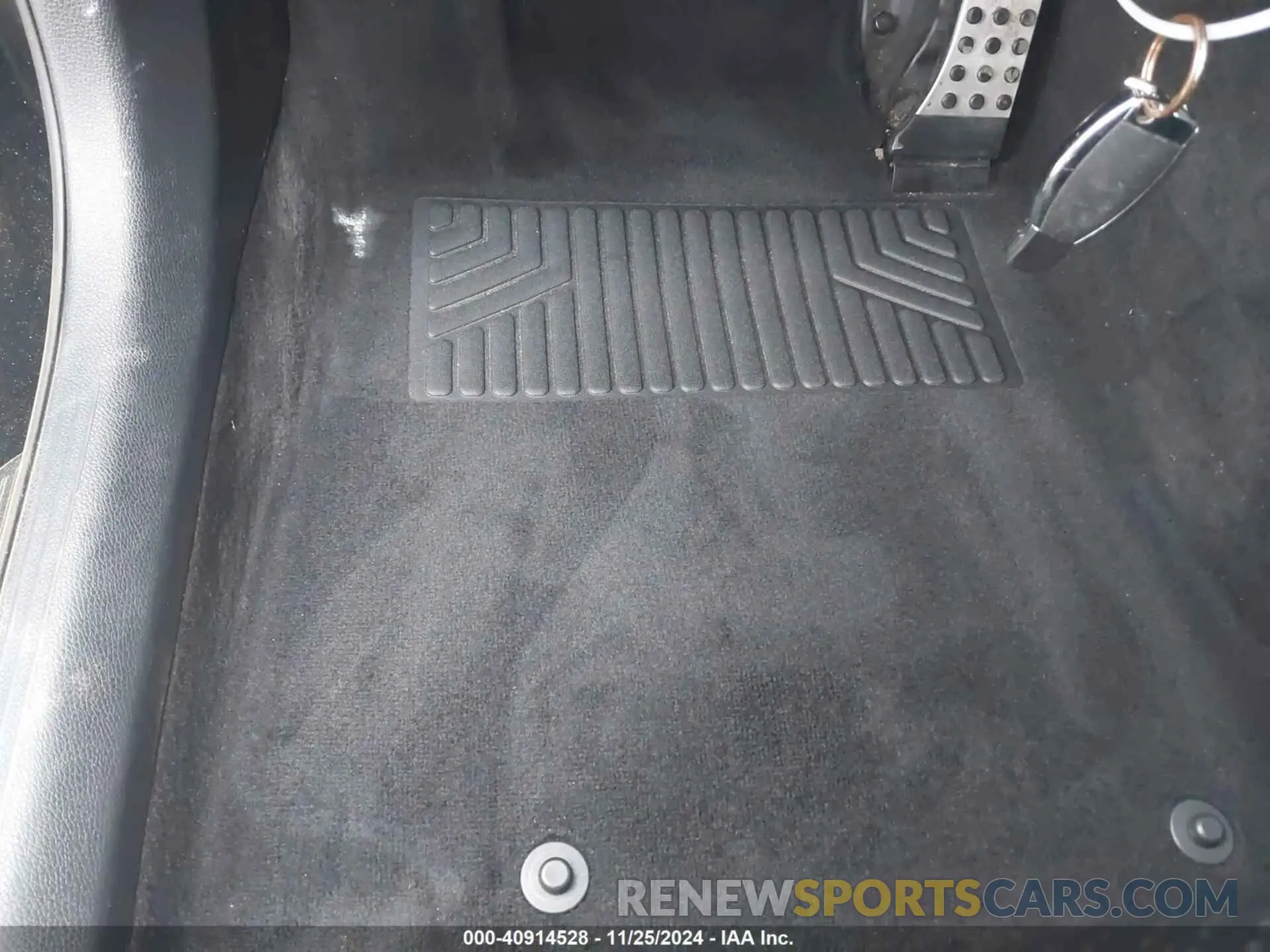17 fotografías del automóvil dañado WDC0G4JB4KV145903 MERCEDES-BENZ GLC 300 2019