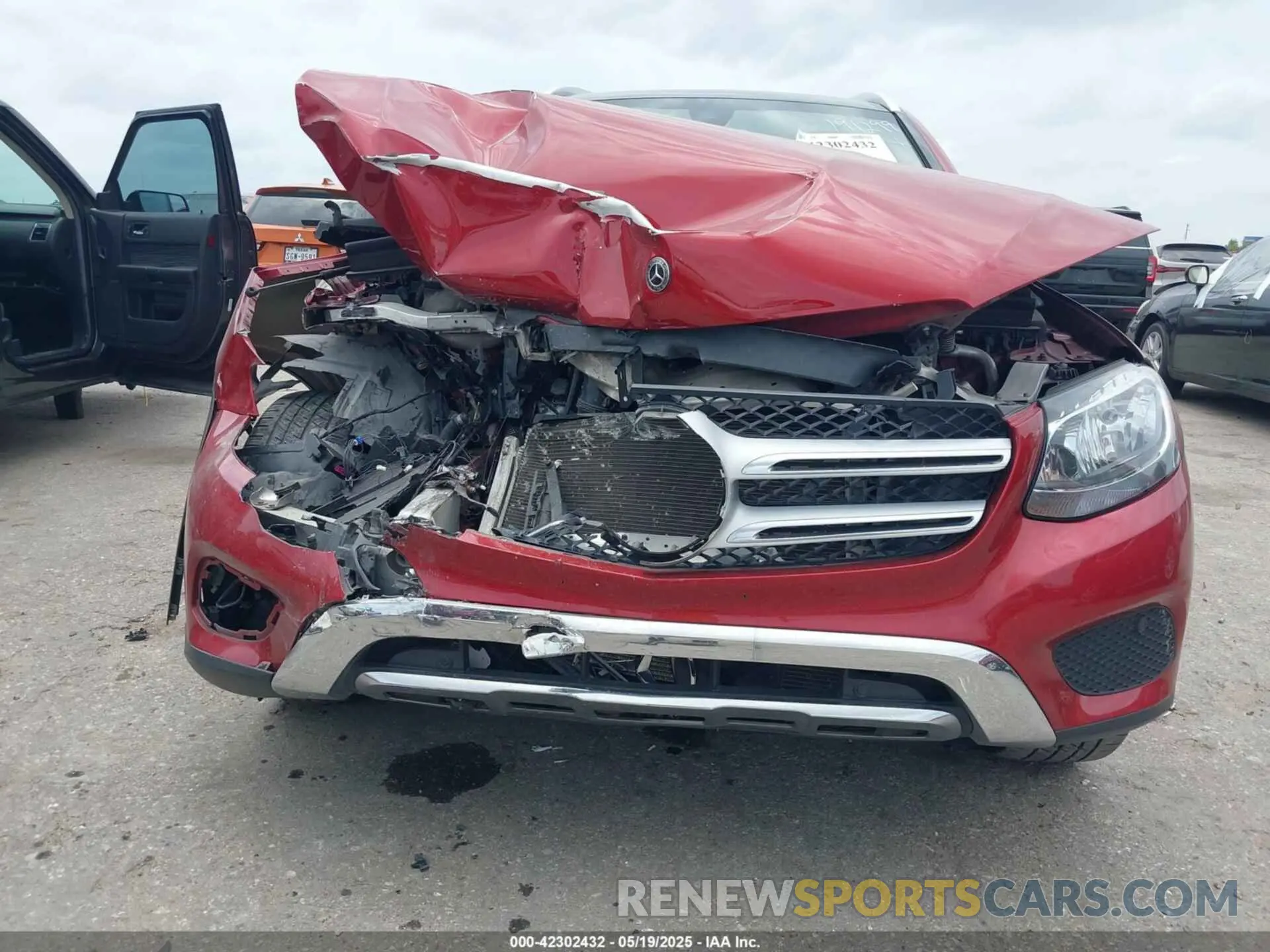 11 fotografías del automóvil dañado WDC0G4JB5KV120914 MERCEDES-BENZ GLC 300 2019