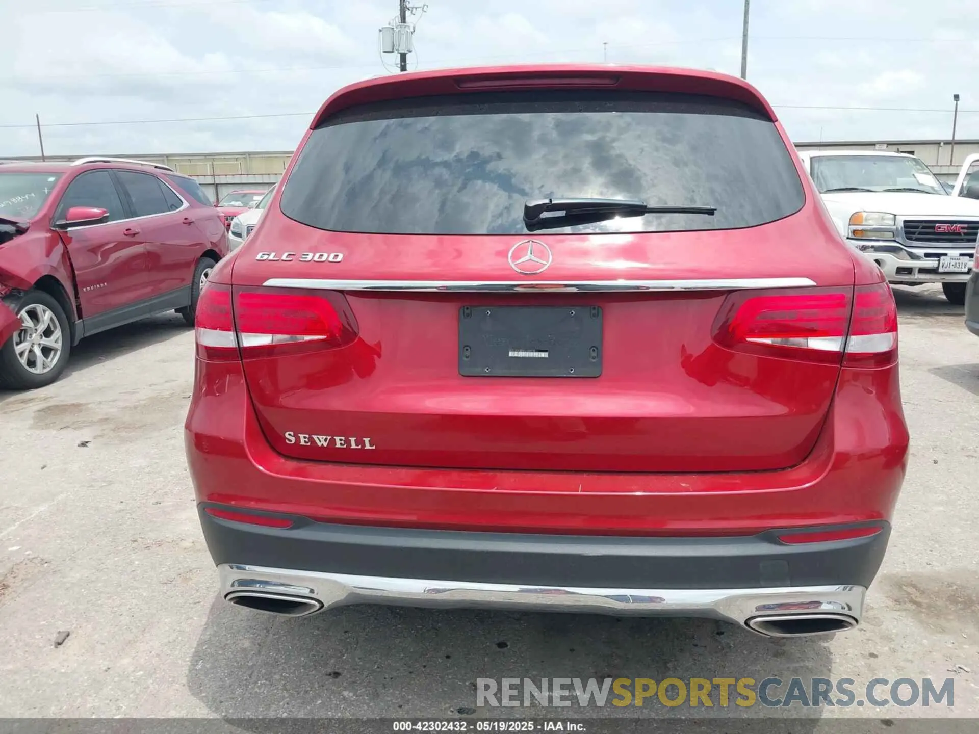 15 fotografías del automóvil dañado WDC0G4JB5KV120914 MERCEDES-BENZ GLC 300 2019