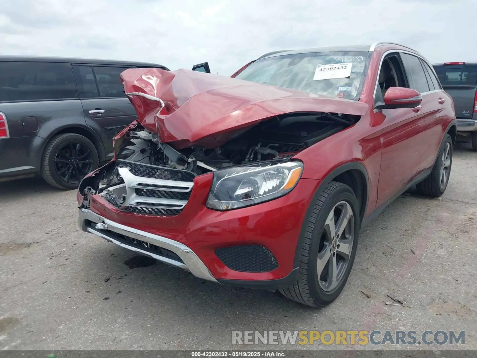 2 fotografías del automóvil dañado WDC0G4JB5KV120914 MERCEDES-BENZ GLC 300 2019