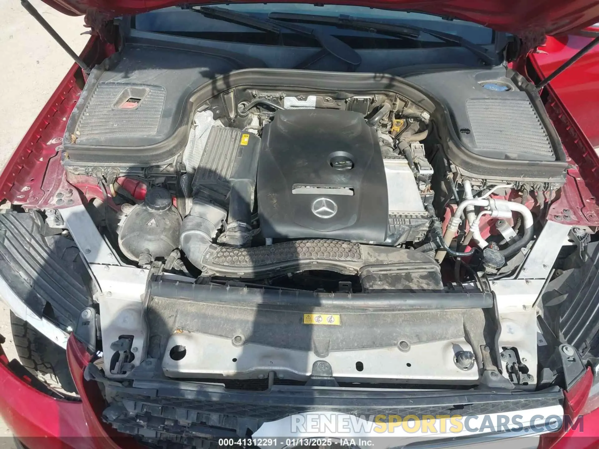 10 fotografías del automóvil dañado WDC0G4JB6KV128942 MERCEDES-BENZ GLC 300 2019
