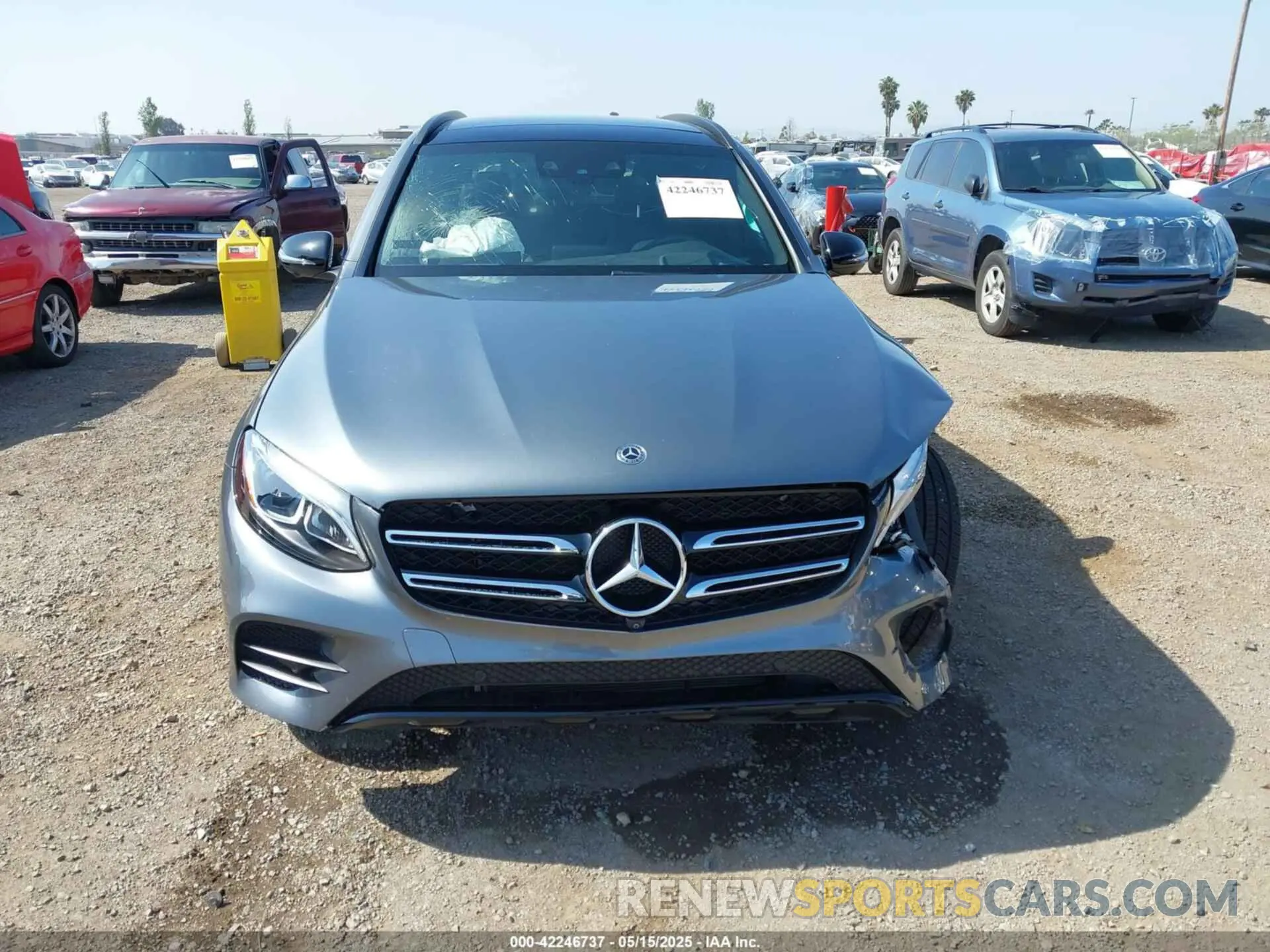 12 fotografías del automóvil dañado WDC0G4JB7KF600401 MERCEDES-BENZ GLC 300 2019