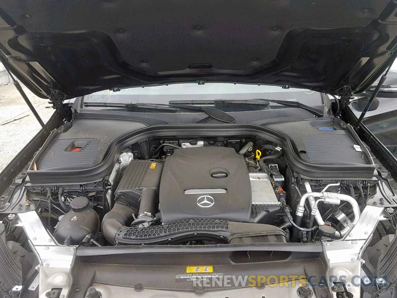 7 fotografías del automóvil dañado WDC0G4JB8KV126903 MERCEDES-BENZ GLC 300 2019