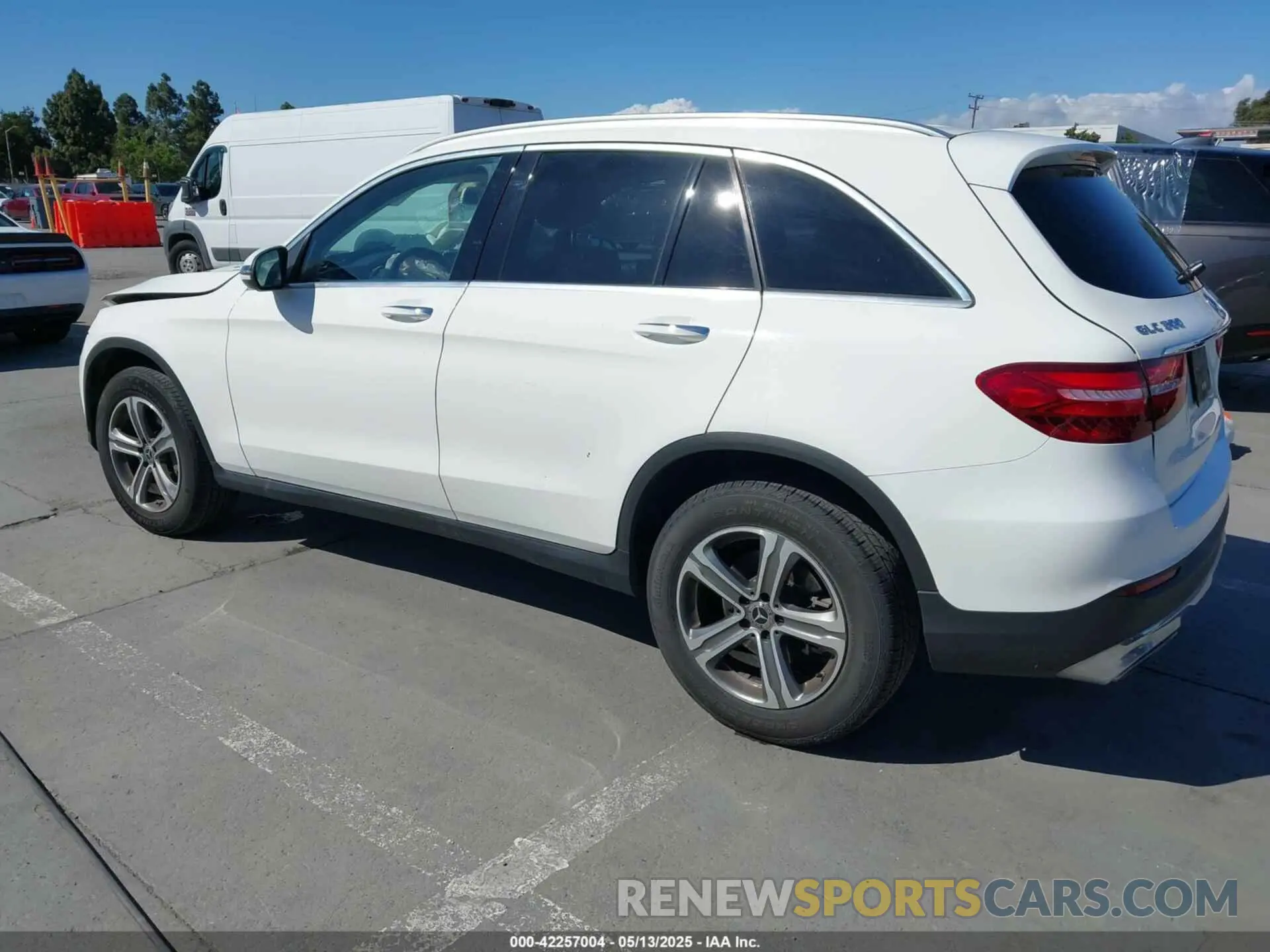 3 fotografías del automóvil dañado WDC0G4JB9K1000816 MERCEDES-BENZ GLC 300 2019