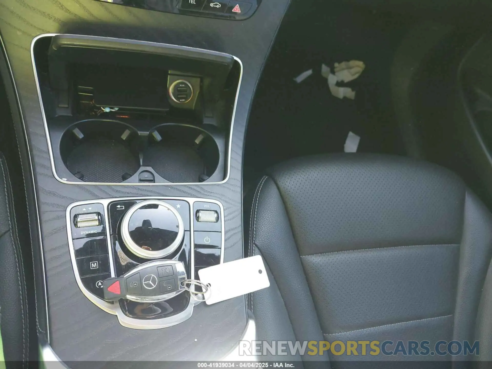 11 fotografías del automóvil dañado WDC0G4JB9KV135836 MERCEDES-BENZ GLC 300 2019