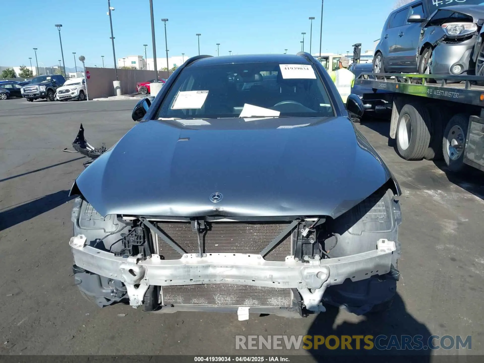 13 fotografías del automóvil dañado WDC0G4JB9KV135836 MERCEDES-BENZ GLC 300 2019