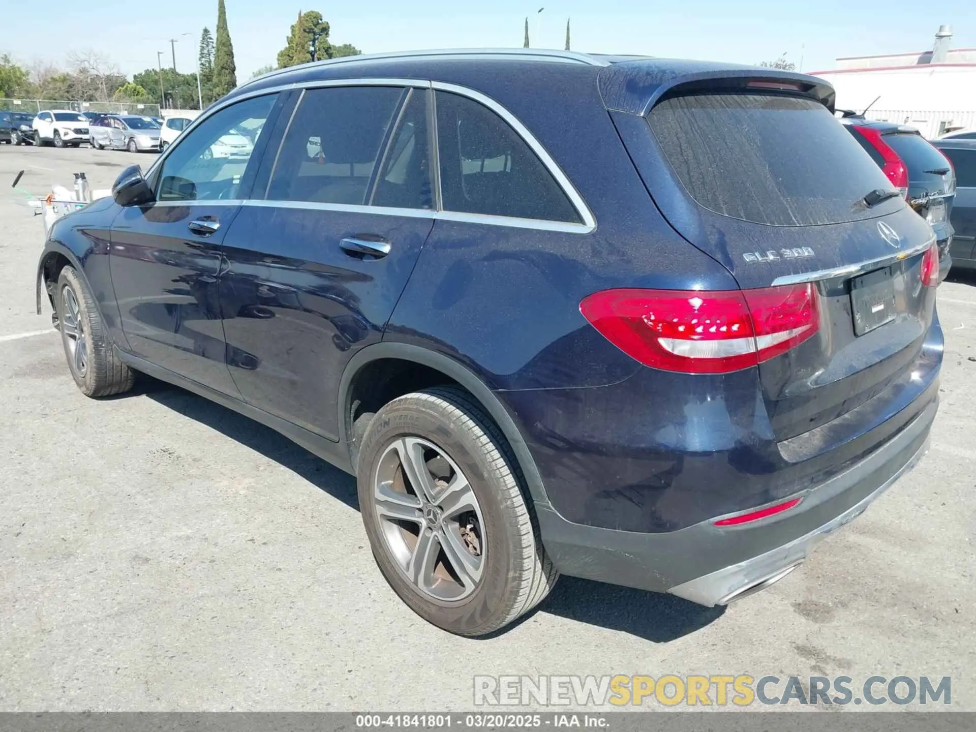 3 fotografías del automóvil dañado WDC0G4JB9KV161711 MERCEDES-BENZ GLC 300 2019