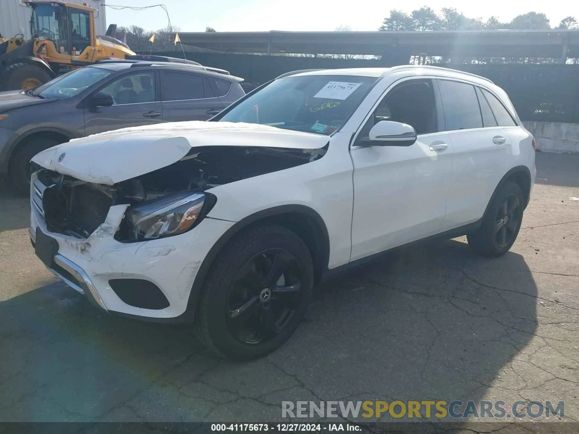2 fotografías del automóvil dañado WDC0G4KB1KV131827 MERCEDES-BENZ GLC 300 2019