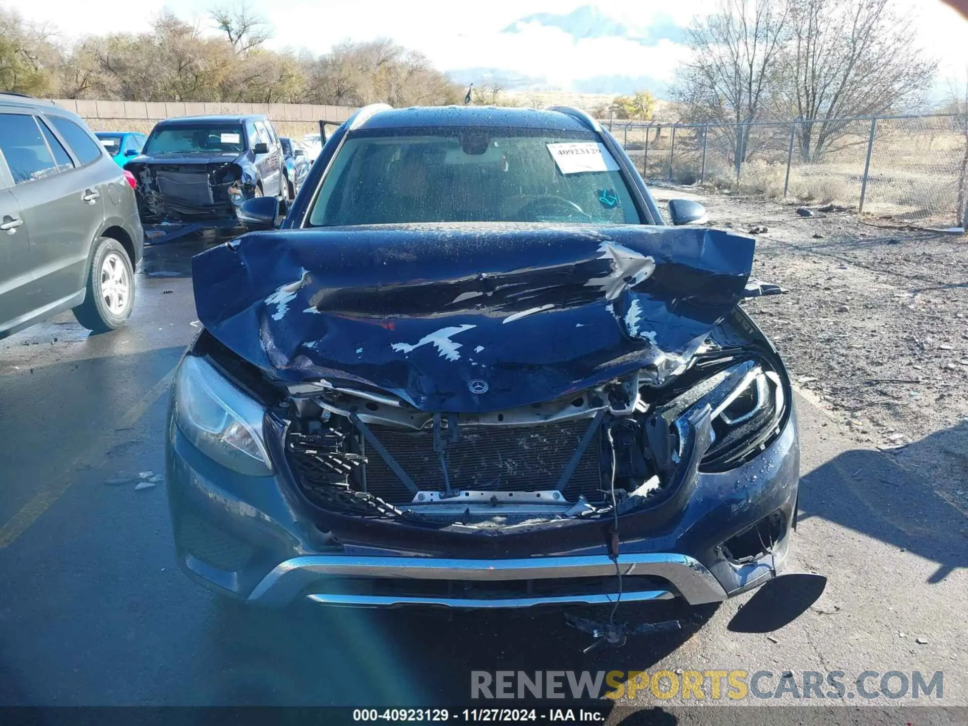 11 fotografías del automóvil dañado WDC0G4KB1KV176055 MERCEDES-BENZ GLC 300 2019
