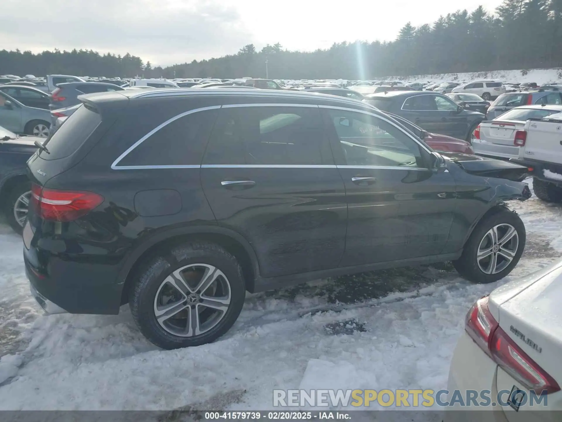 14 fotografías del automóvil dañado WDC0G4KB2KF659032 MERCEDES-BENZ GLC 300 2019