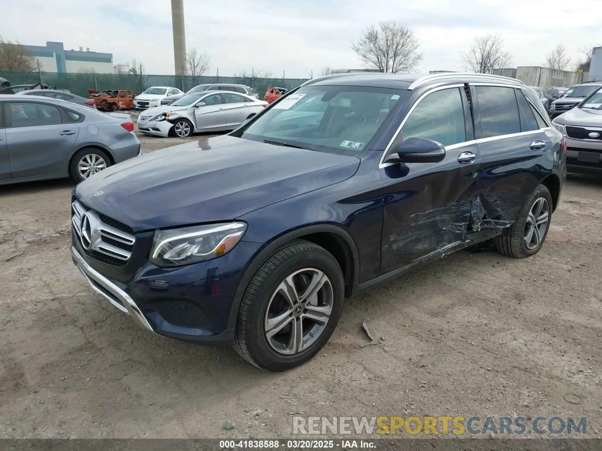 2 fotografías del automóvil dañado WDC0G4KB3KV117959 MERCEDES-BENZ GLC 300 2019