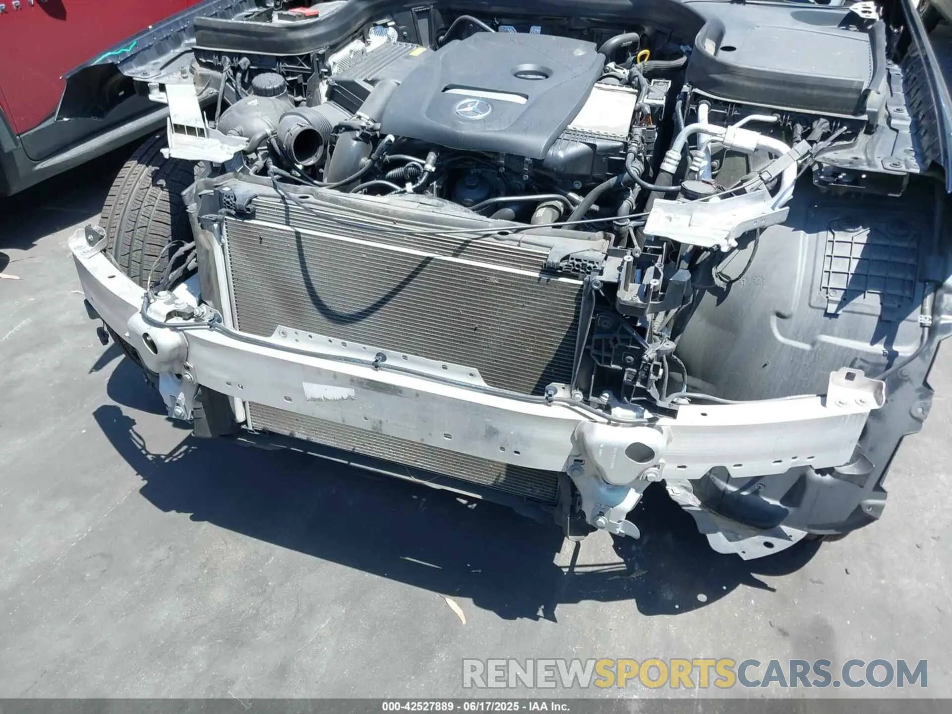 6 fotografías del automóvil dañado WDC0G4KB5KV151983 MERCEDES-BENZ GLC 300 2019