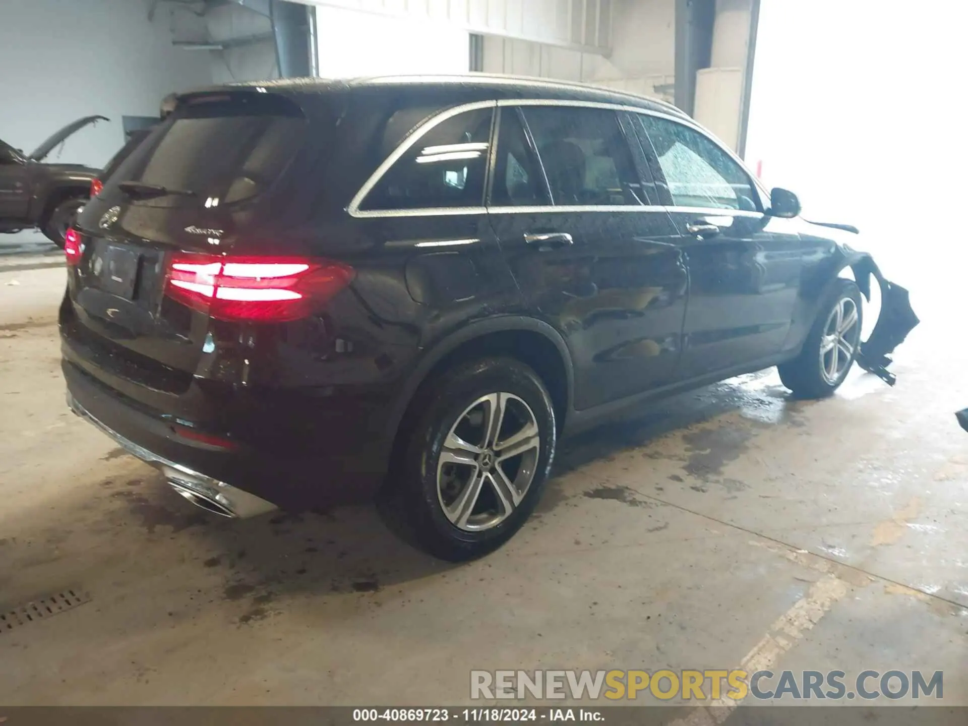 4 fotografías del automóvil dañado WDC0G4KB6KV149434 MERCEDES-BENZ GLC 300 2019
