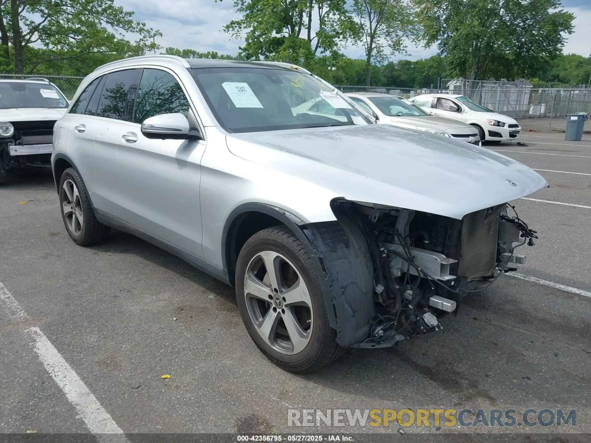 1 fotografías del automóvil dañado WDC0G4KB7KF626348 MERCEDES-BENZ GLC 300 2019