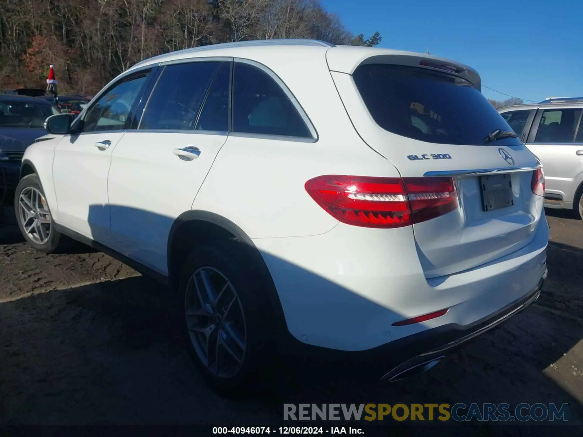 3 fotografías del automóvil dañado WDC0G4KB7KV146901 MERCEDES-BENZ GLC 300 2019