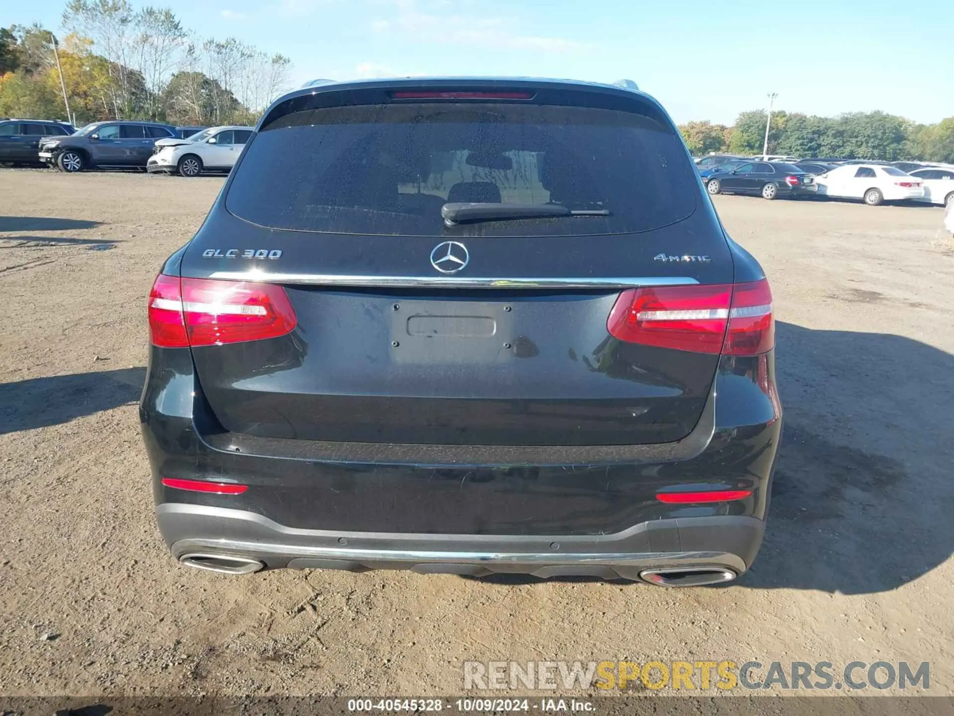17 fotografías del automóvil dañado WDC0G4KB9KF668990 MERCEDES-BENZ GLC 300 2019