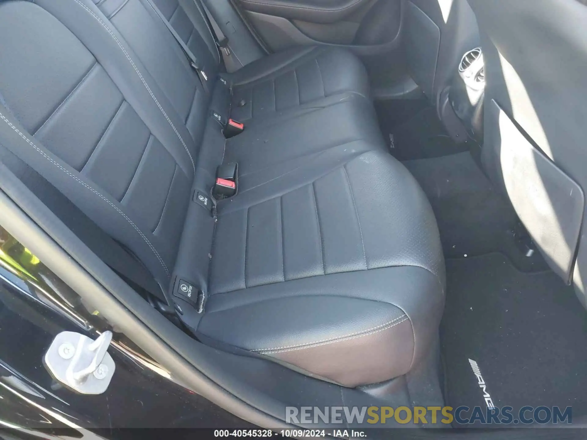 8 fotografías del automóvil dañado WDC0G4KB9KF668990 MERCEDES-BENZ GLC 300 2019