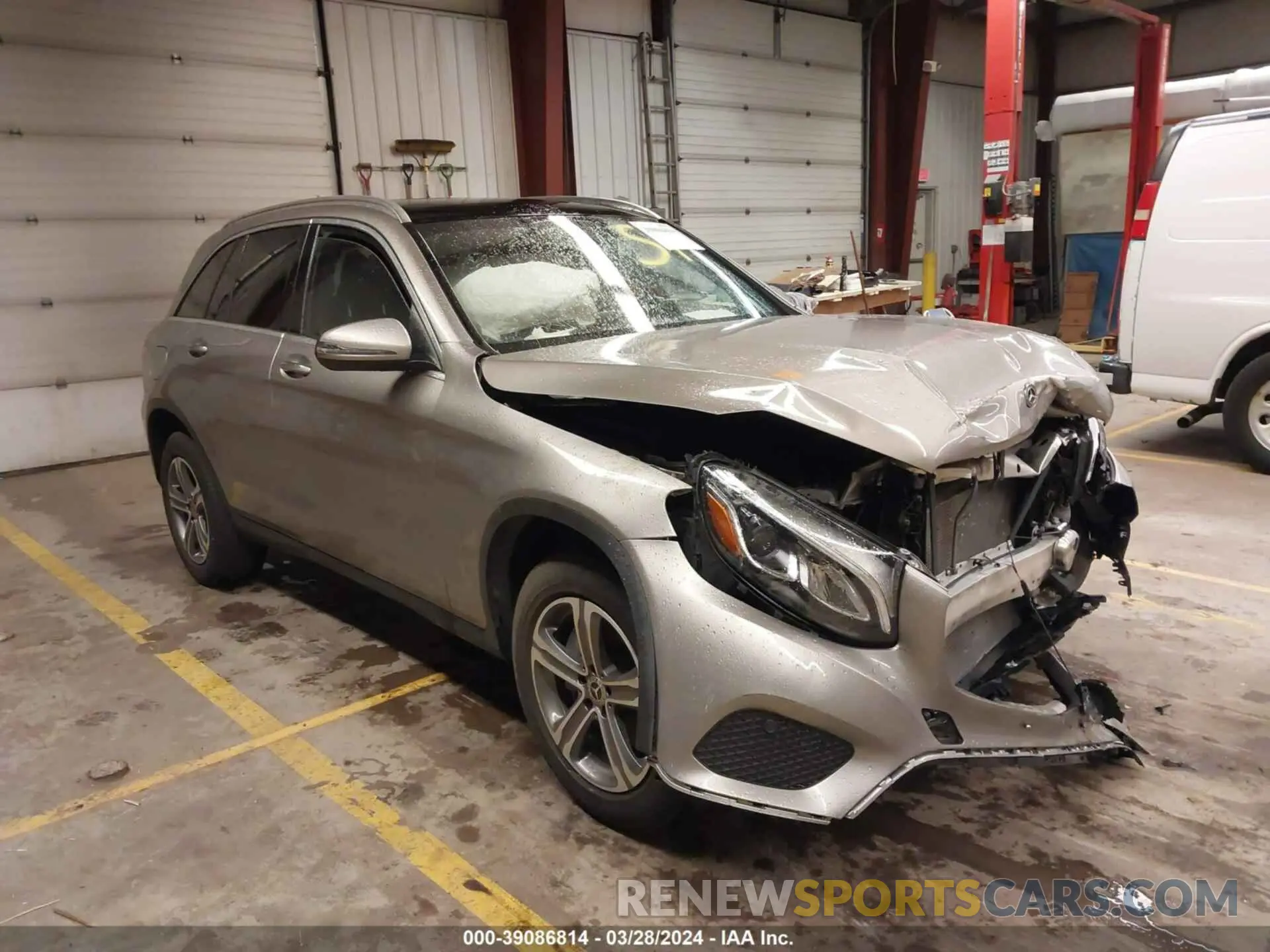 1 fotografías del automóvil dañado WDC0G4KB9KF671565 MERCEDES-BENZ GLC 300 2019