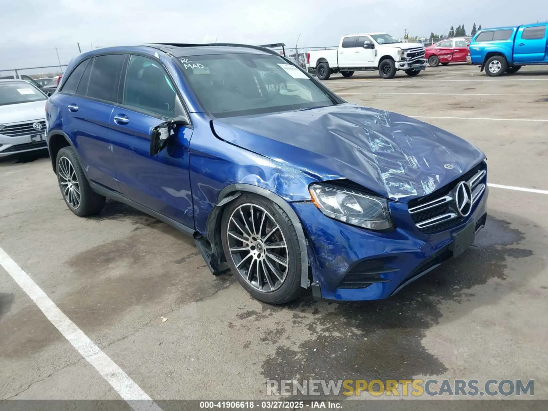 1 fotografías del automóvil dañado WDC0G4KBXKV175924 MERCEDES-BENZ GLC 300 2019