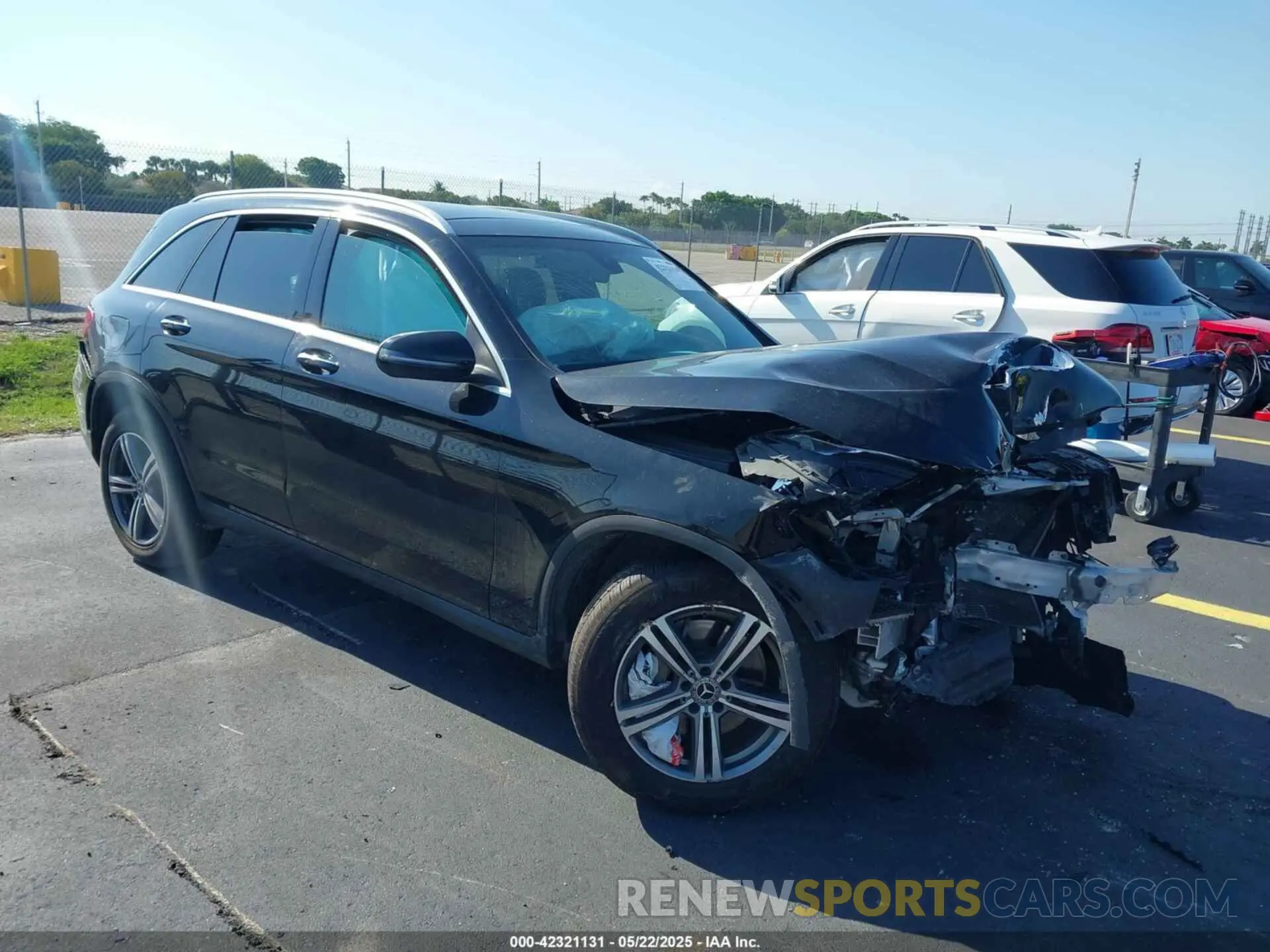 1 fotografías del automóvil dañado W1N0G8DB1LF791414 MERCEDES-BENZ GLC 300 2020