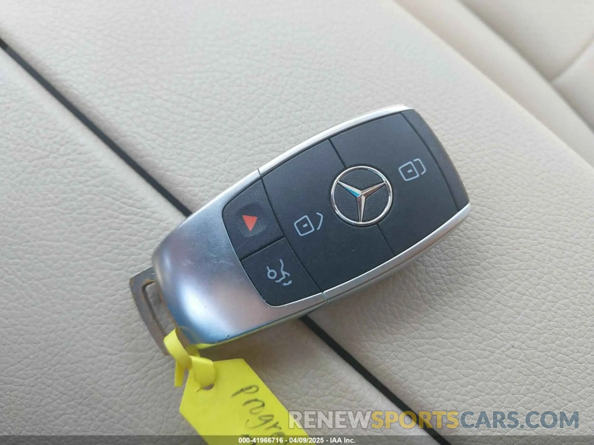 11 fotografías del automóvil dañado W1N0G8DB1LF805165 MERCEDES-BENZ GLC 300 2020